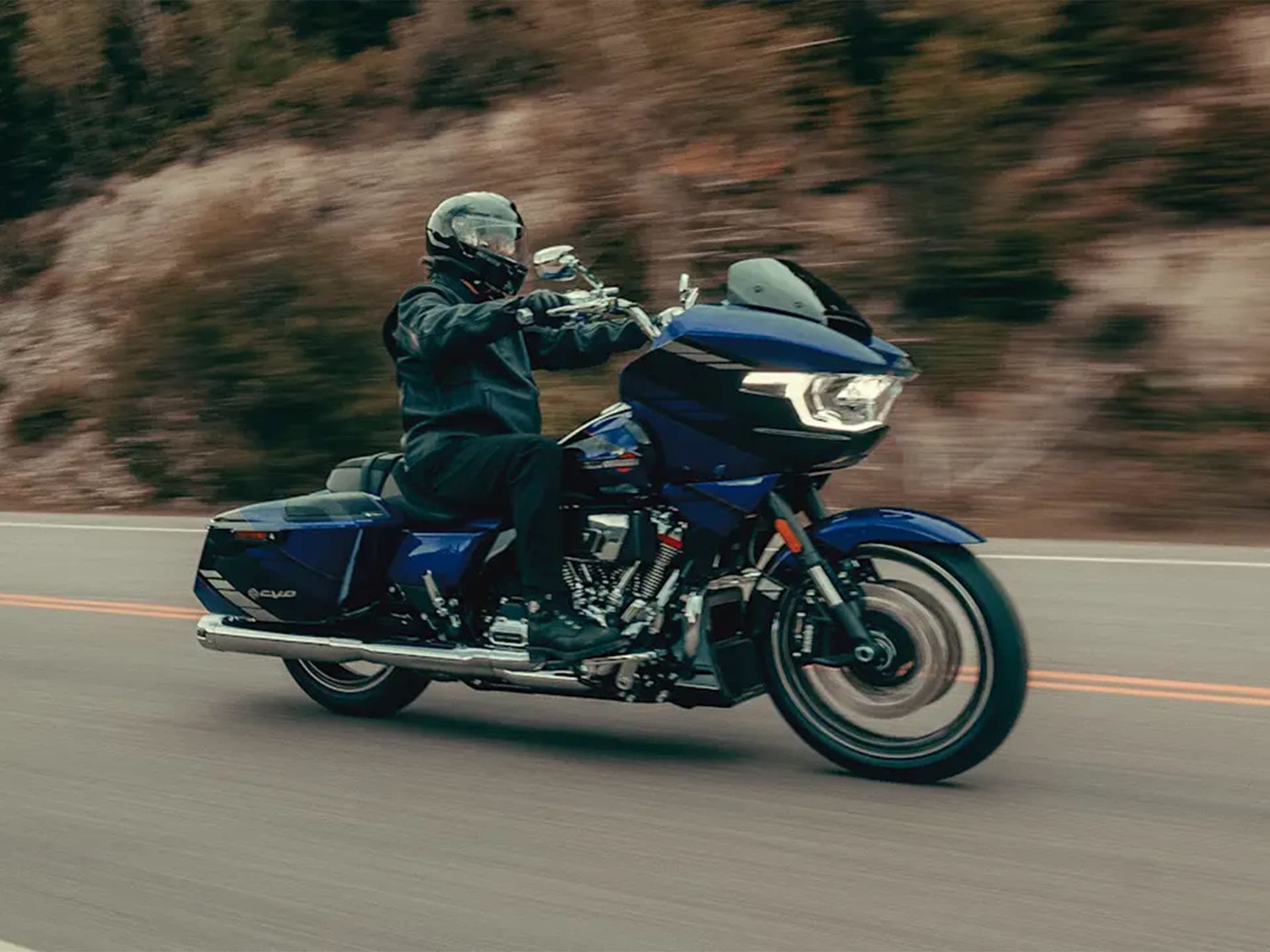 2025 Harley-Davidson CVO™ Road Glide® - media 44