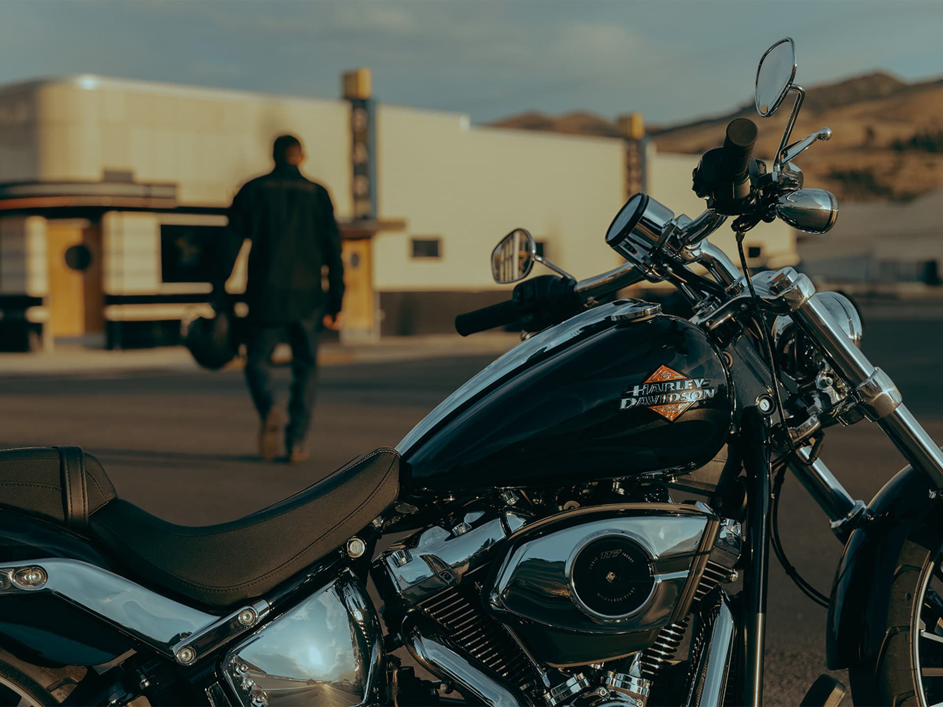 2025 Harley-Davidson Breakout® - media 11