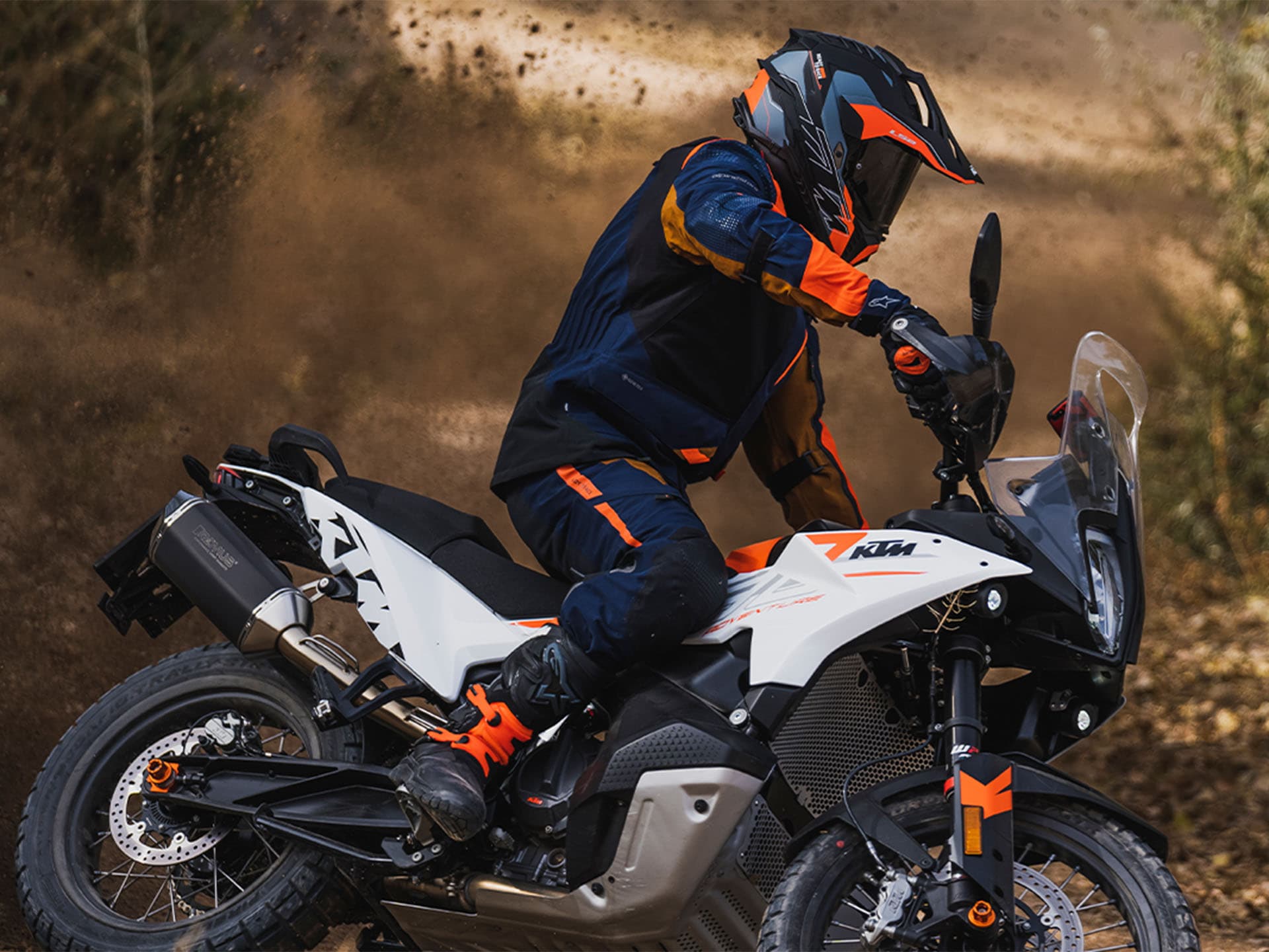 2024 KTM 790 Adventure - media 16