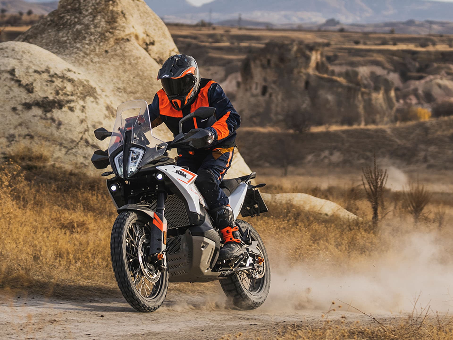 2024 KTM 790 Adventure - media 17