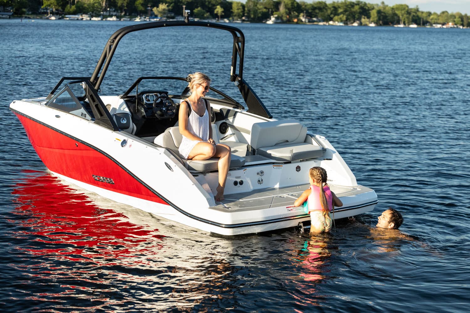 2026 Scarab 215 SE - media 16