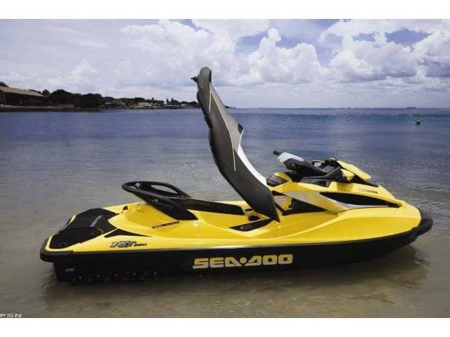 2011 Sea-Doo RXT® 260 - media 5