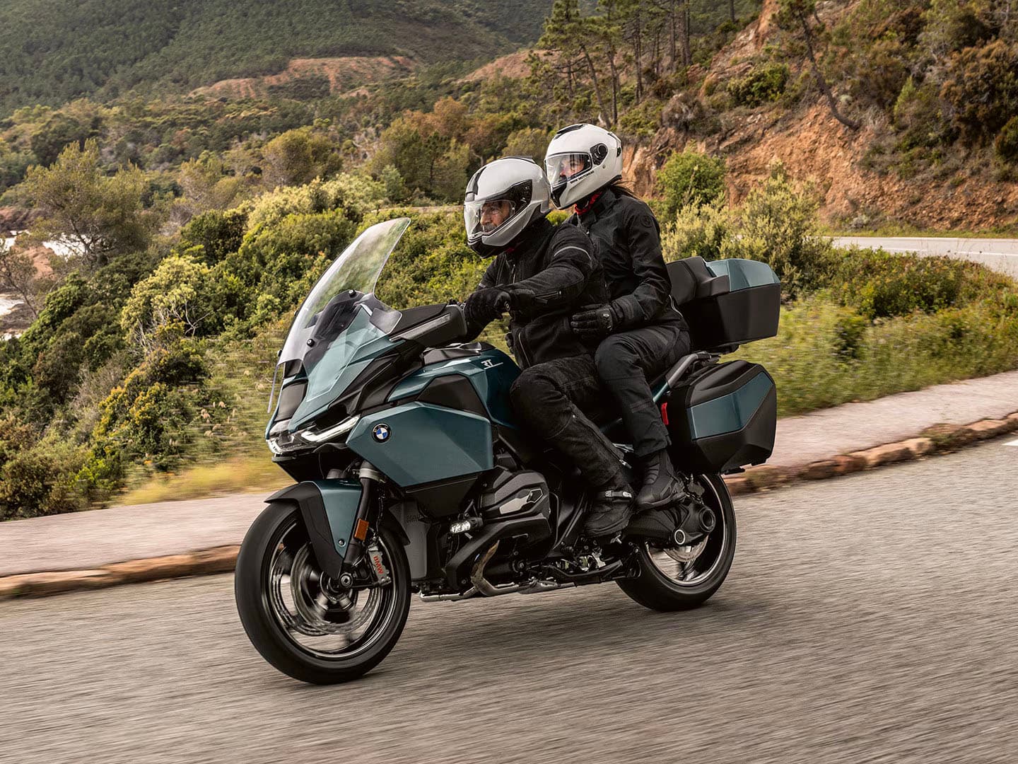 2026 BMW R 1300 RT - media 12