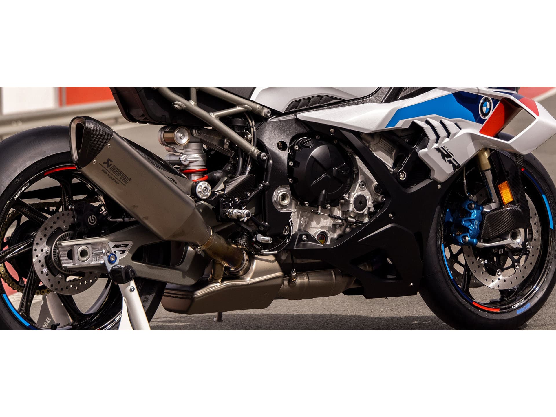 2026 BMW S 1000 RR - media 14