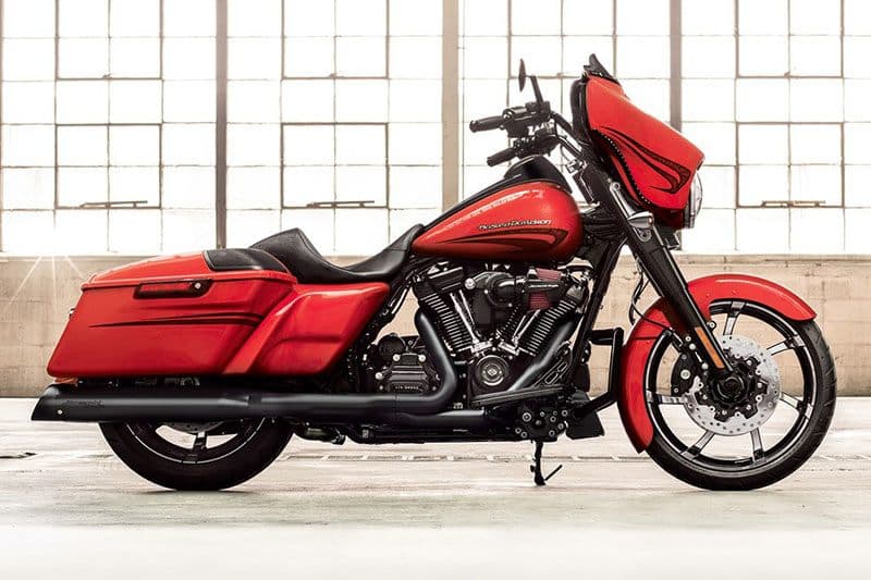 2017 Harley-Davidson Street Glide® Special - media 3