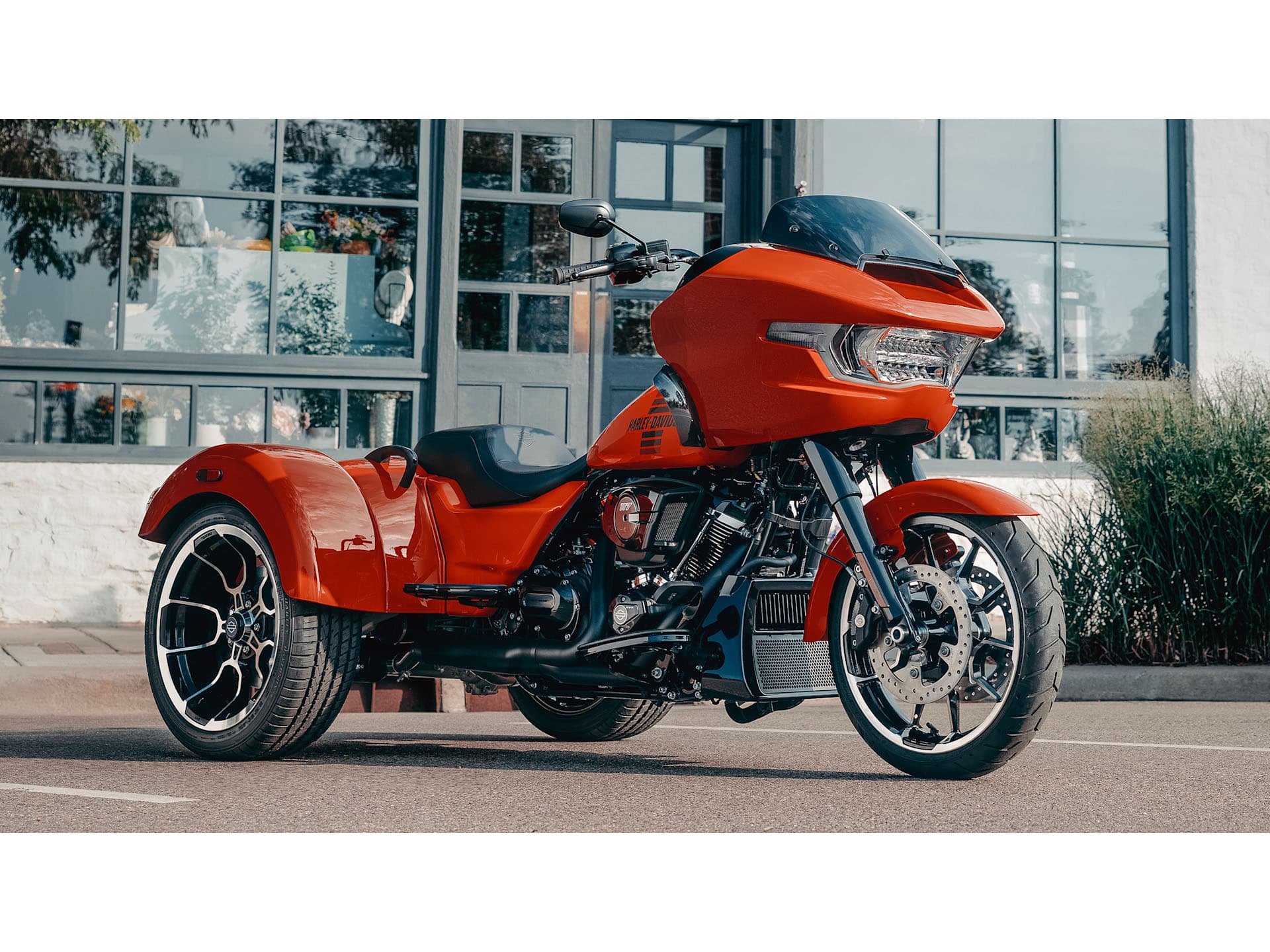2026 Harley-Davidson Road Glide® 3 - media 10