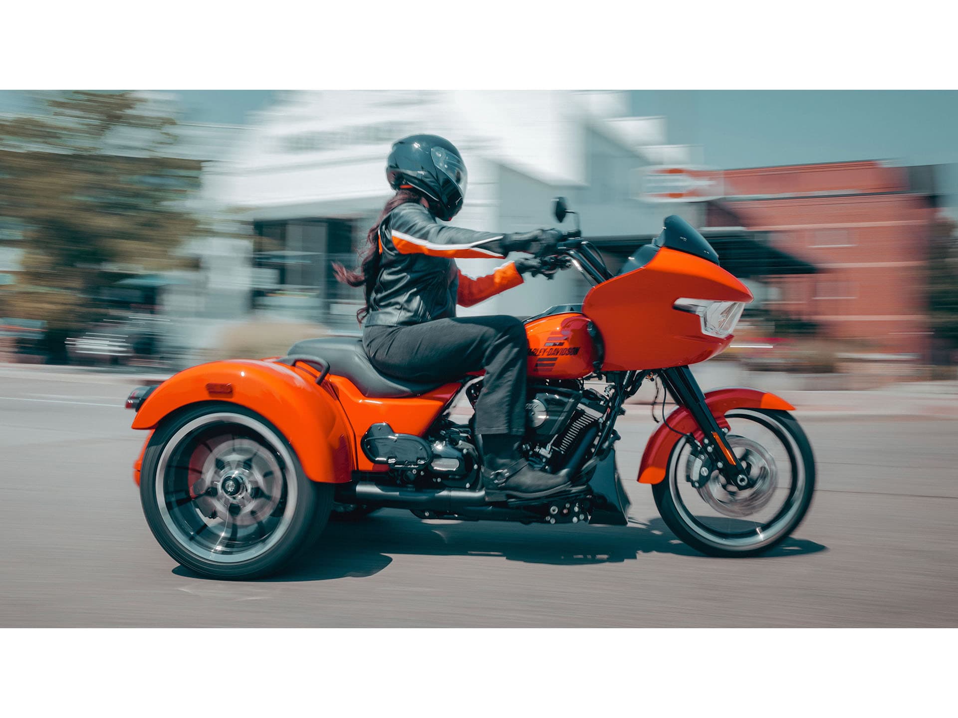 2026 Harley-Davidson Road Glide® 3 - media 12