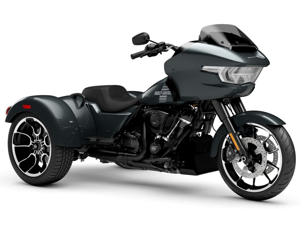 2026 Harley-Davidson Road Glide® 3 - media 3