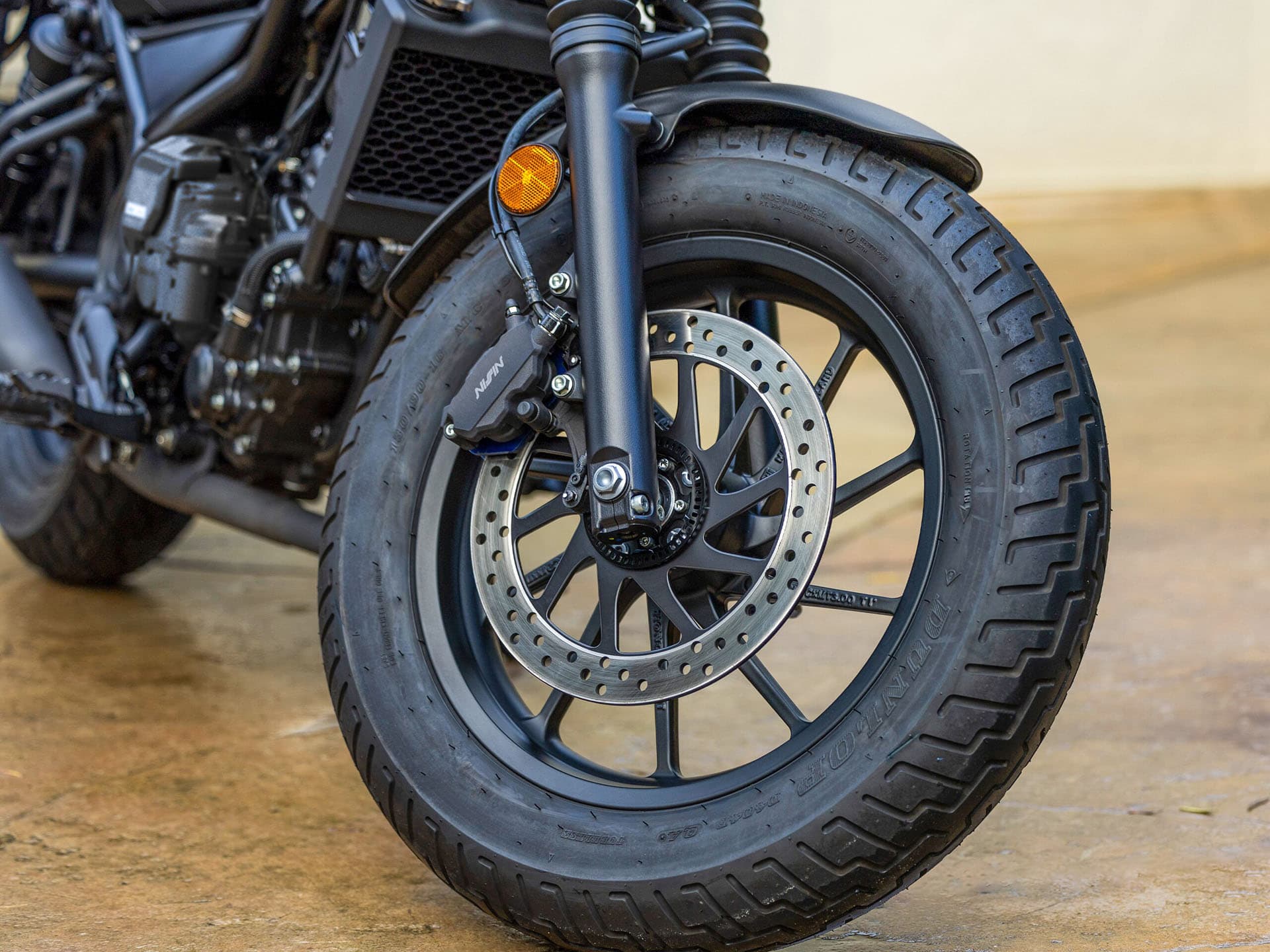 2026 Honda Rebel 300 E-Clutch - media 11