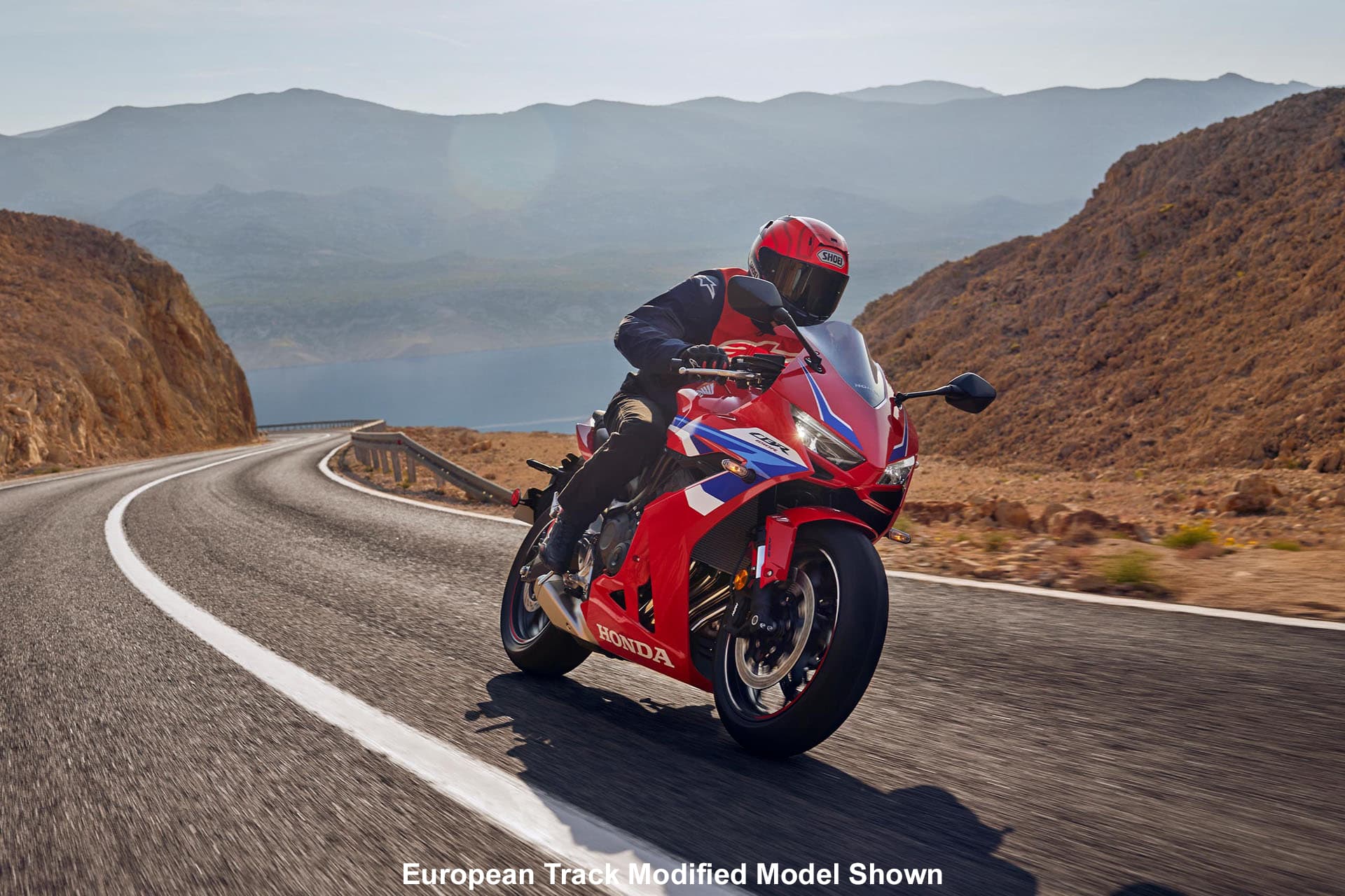 2026 Honda CBR650R E-Clutch - media 10