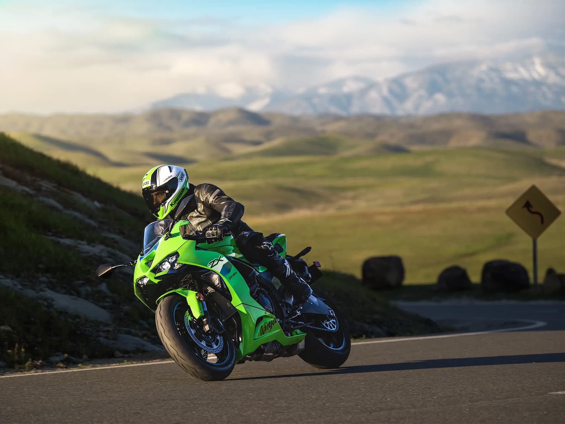 2026 Kawasaki NINJA ZX-6R ABS - media 8