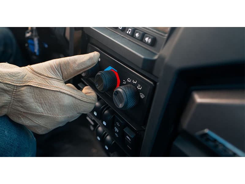 2025 Polaris Ranger Crew XD 1500 Northstar Edition Ultimate - media 12