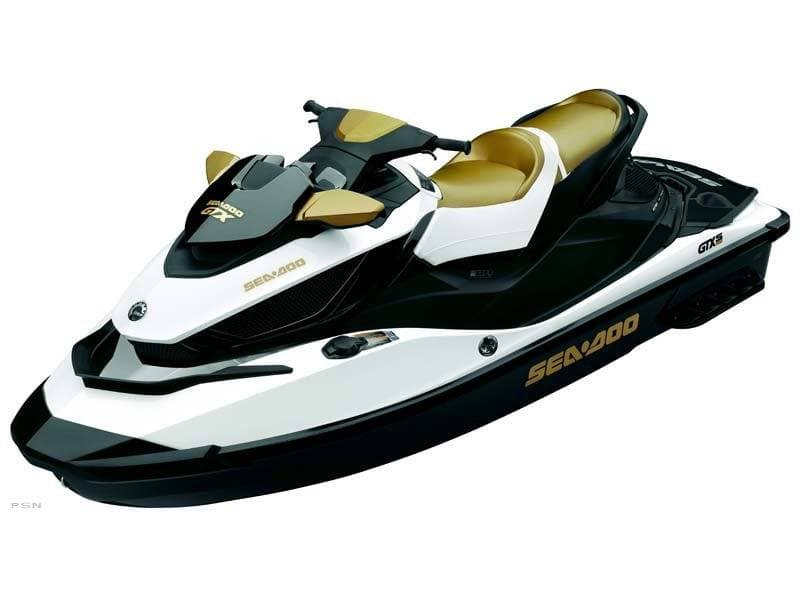 2013 Sea-Doo GTX S™ 155 - media 8