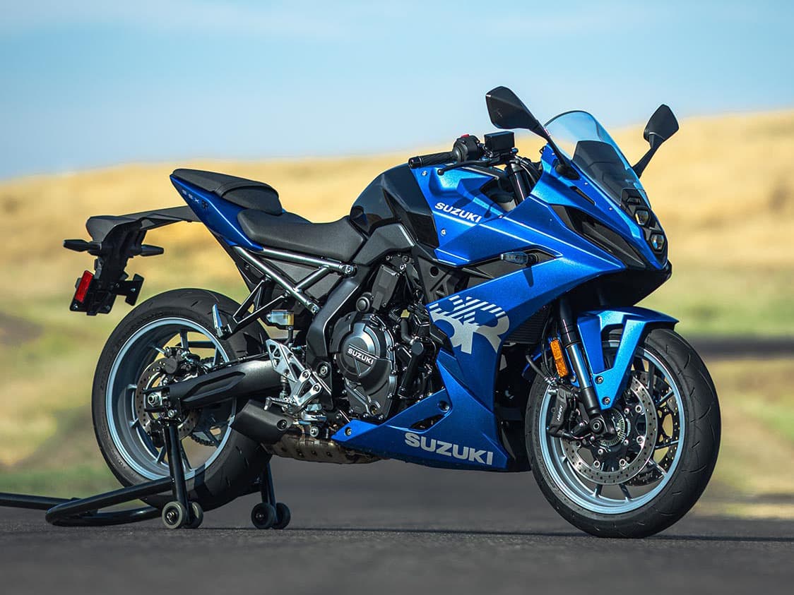 2026 Suzuki GSX-8R - media 7