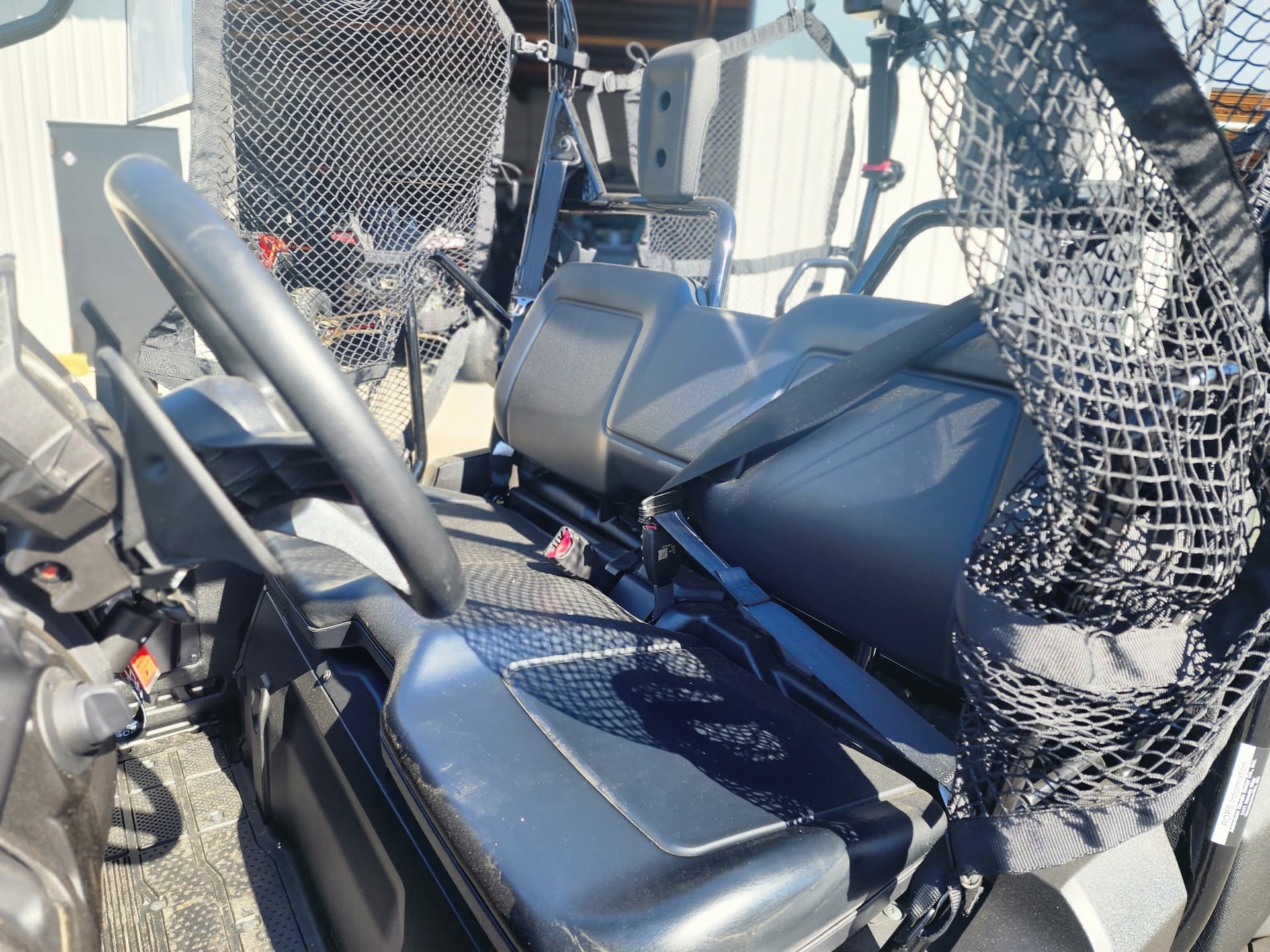 2025 Honda Pioneer 700-4 Deluxe - media 9