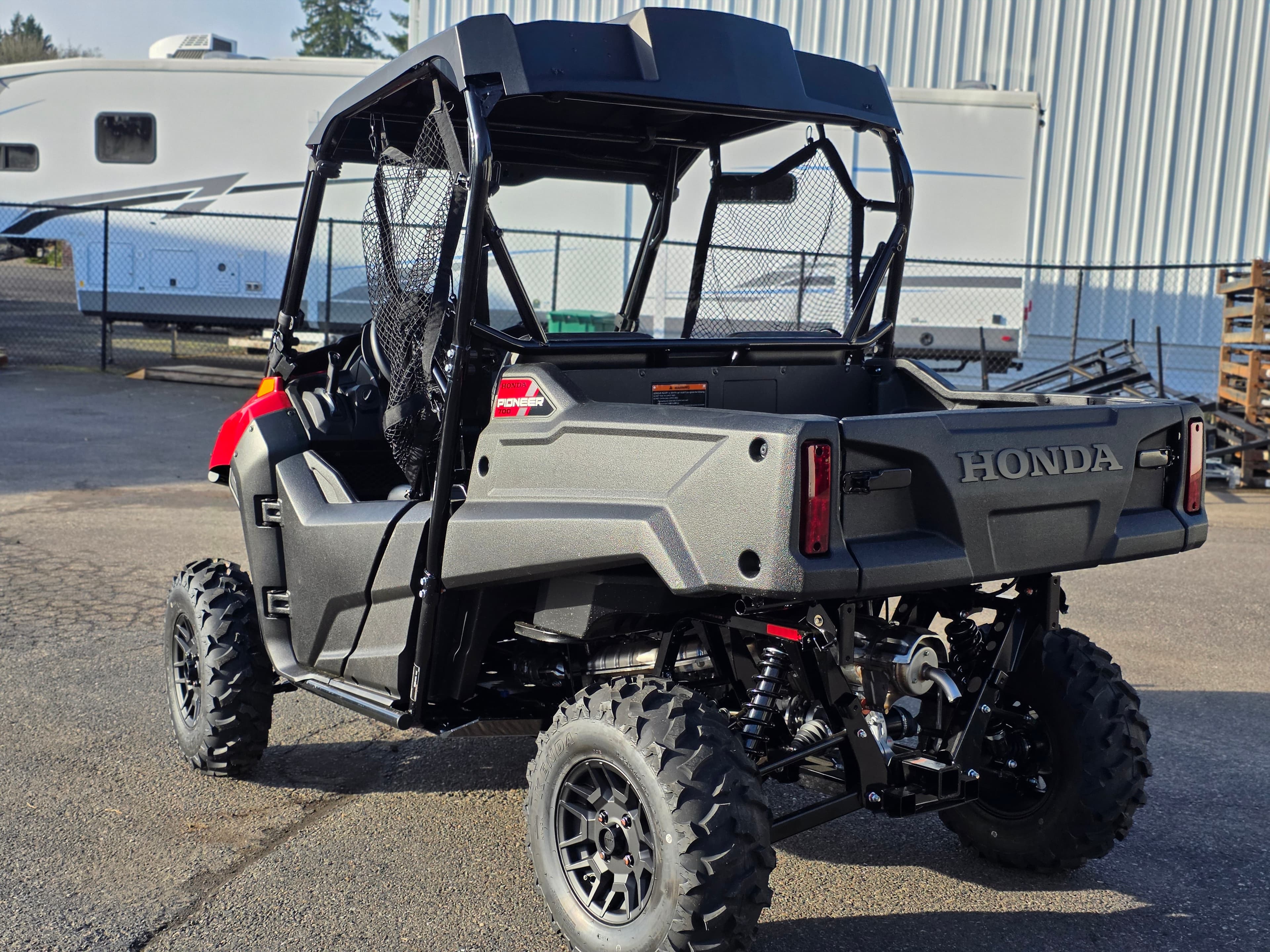 2026 Honda Pioneer 700 Deluxe - media 8
