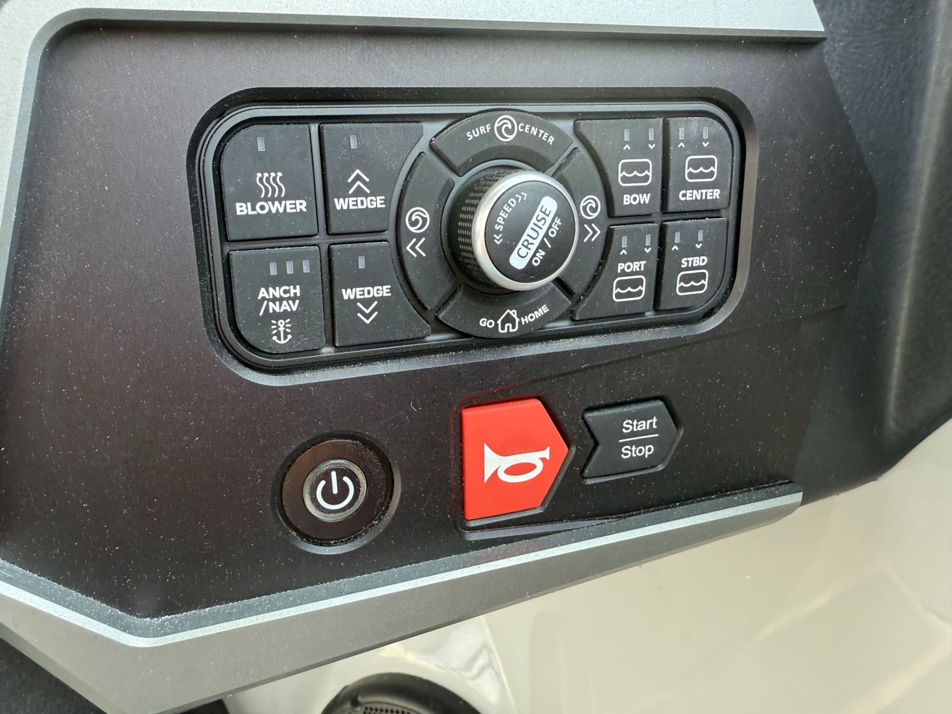 2026 Axis Axis T235 - media 27