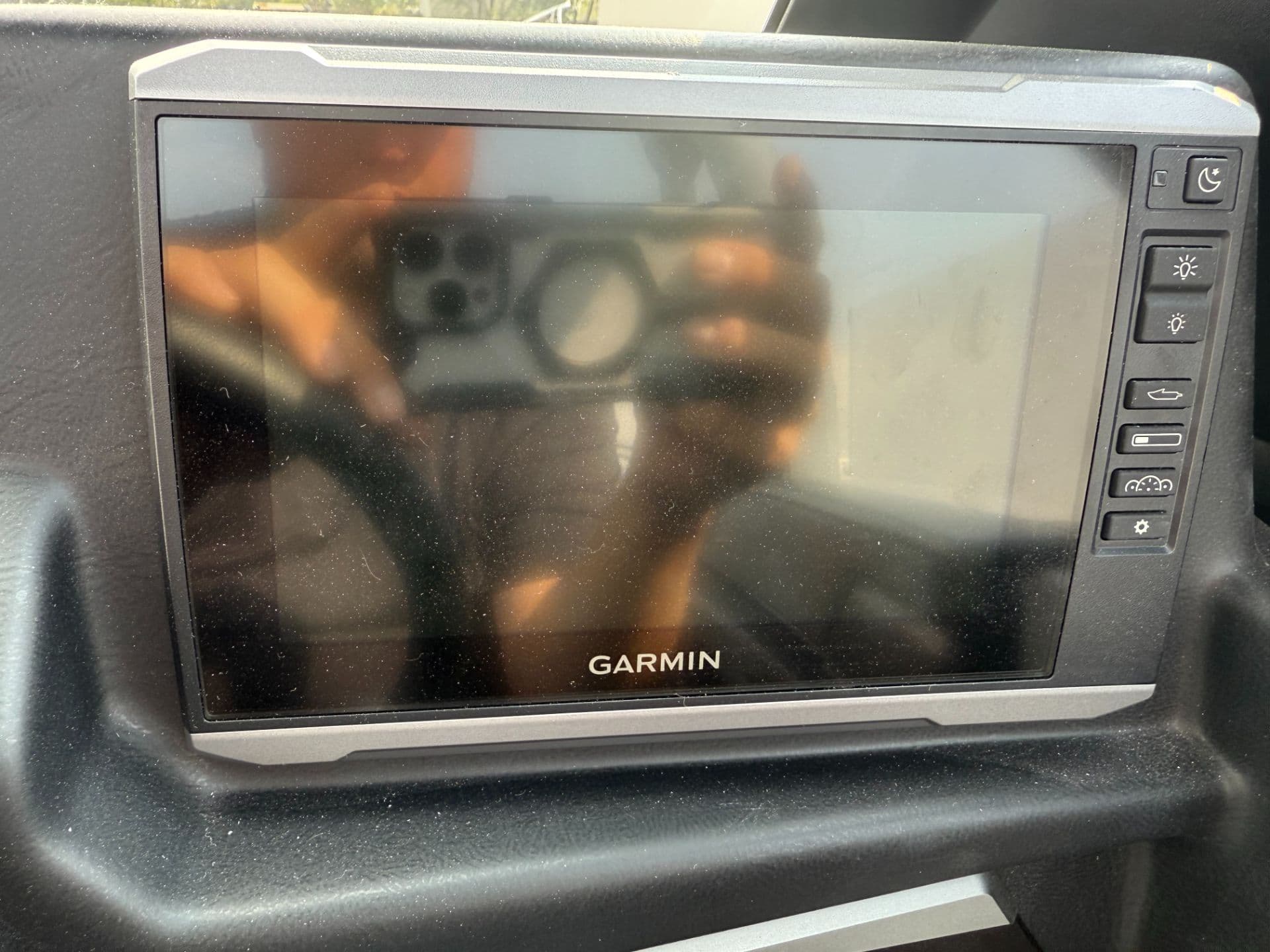 2026 Axis Axis T235 - media 28