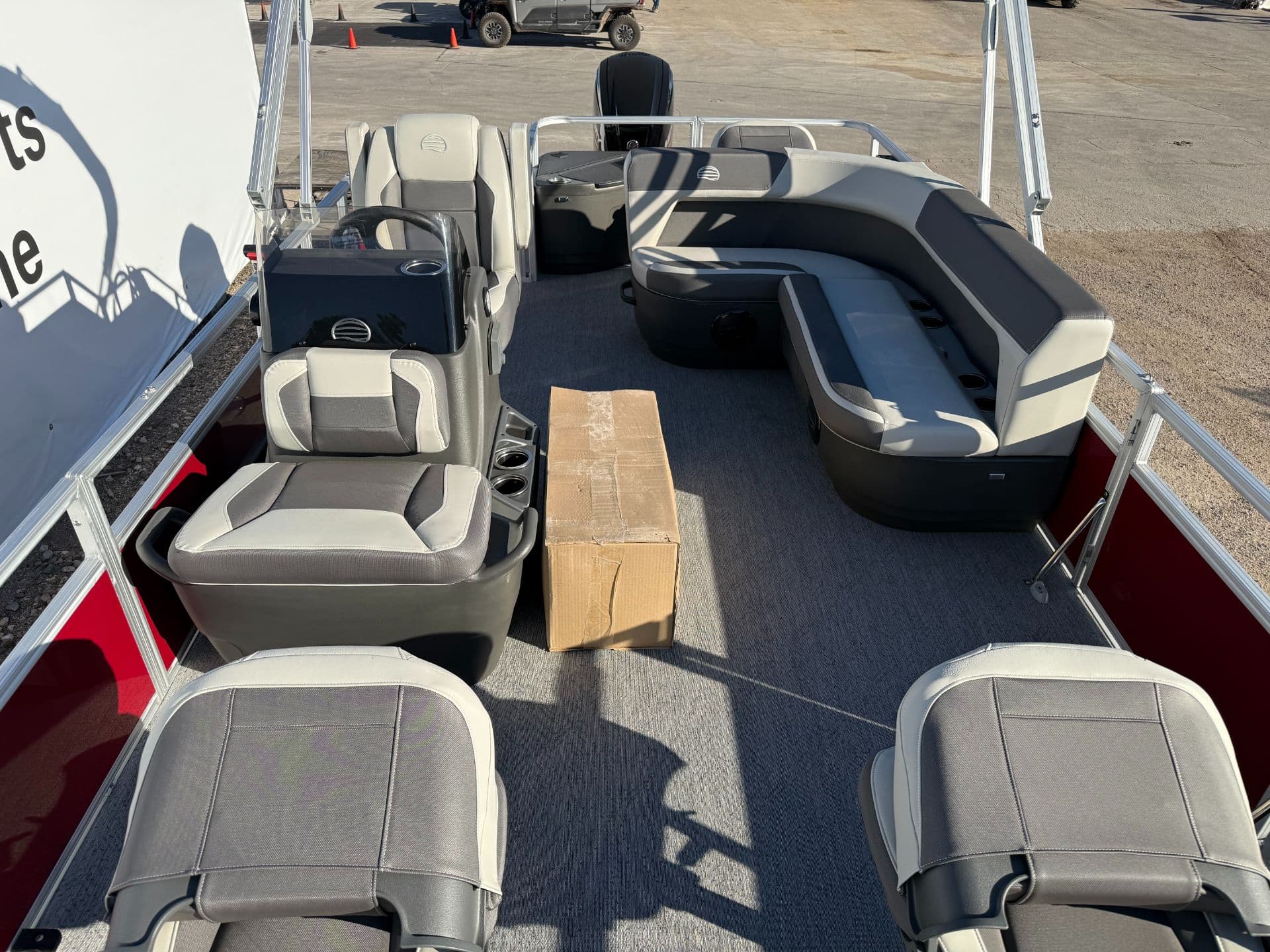 2026 Sun Tracker Bass Buggy 18 DLX - media 4