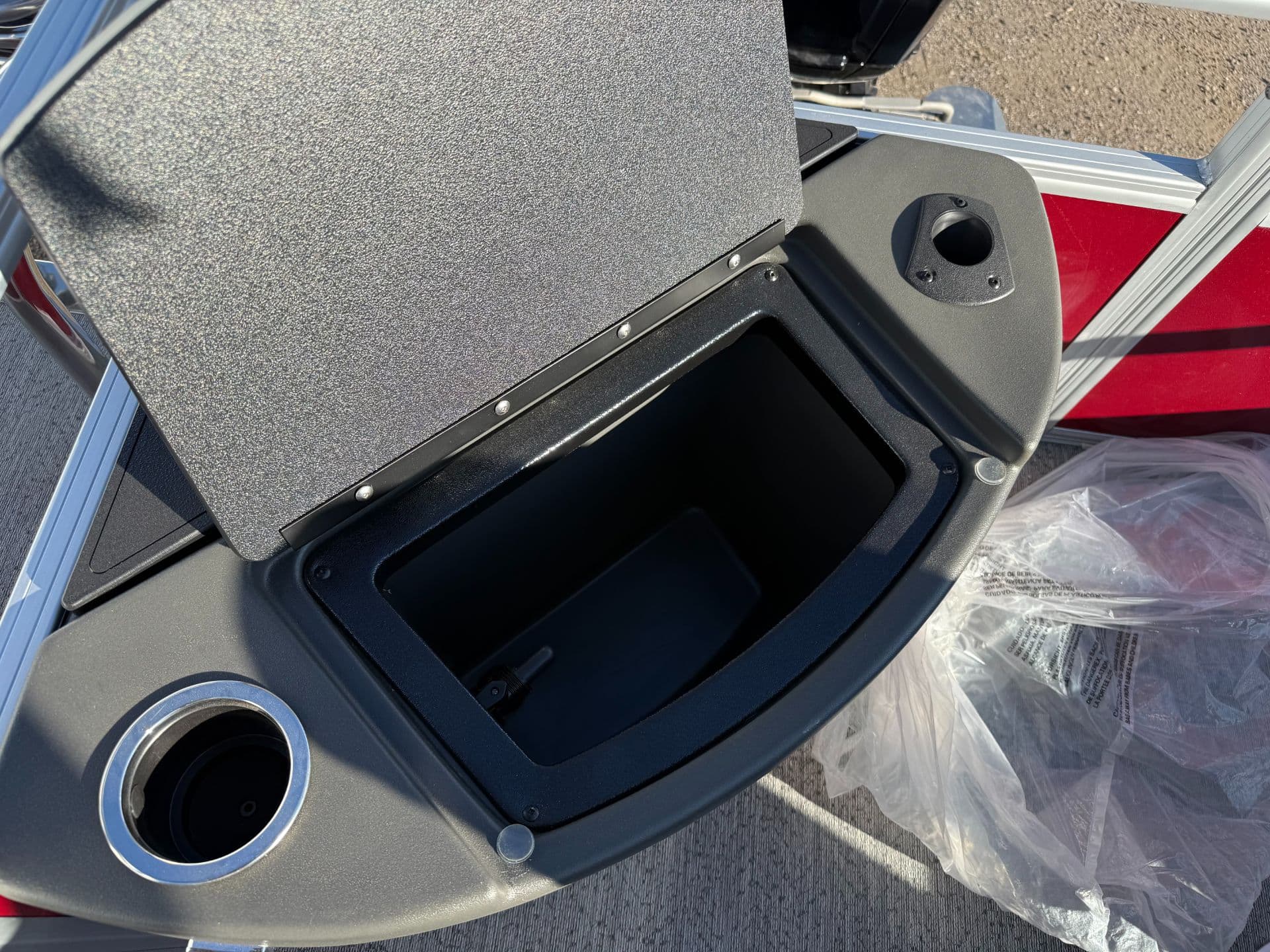 2026 Sun Tracker Bass Buggy 18 DLX - media 7