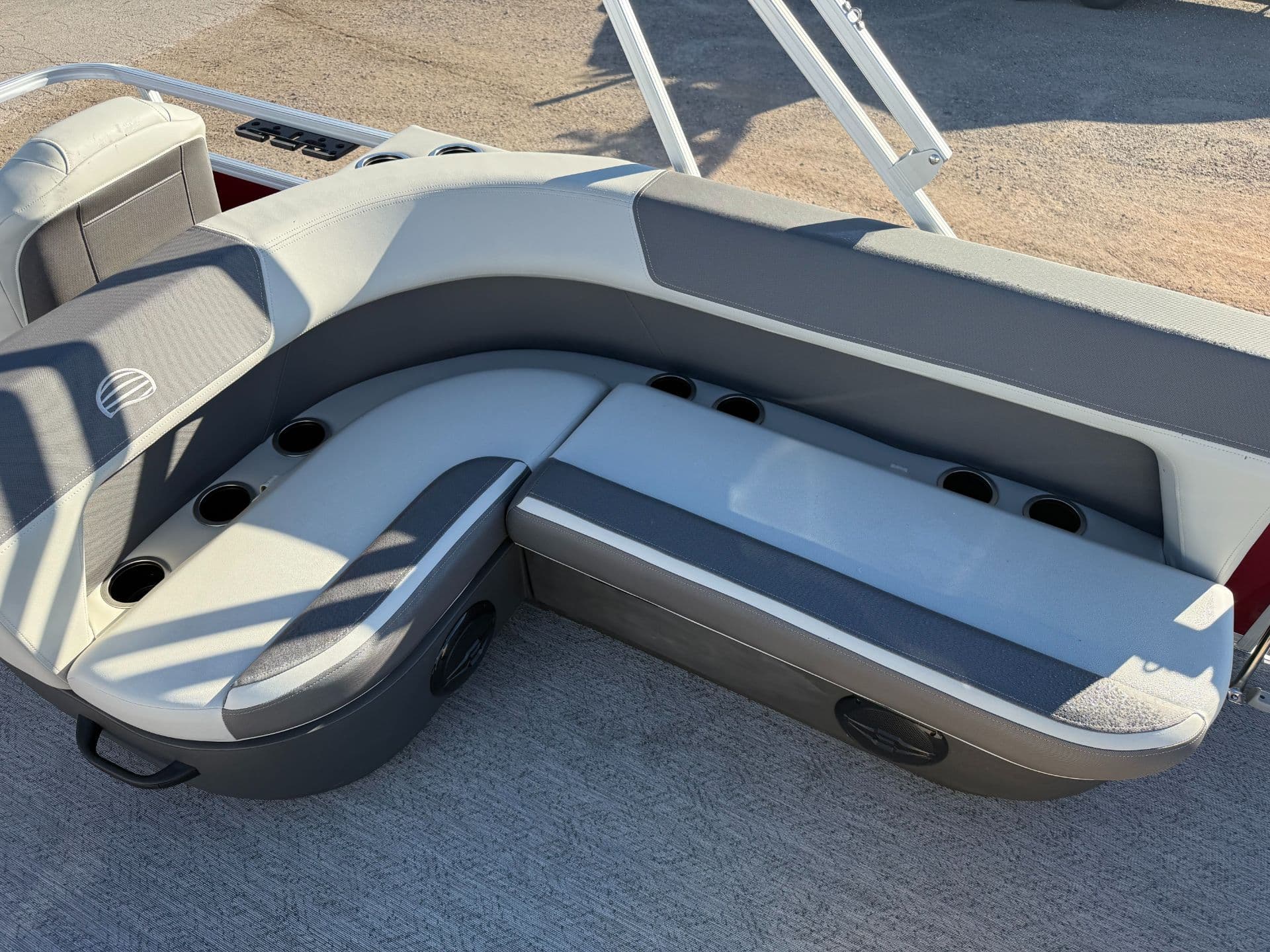 2026 Sun Tracker Bass Buggy 18 DLX - media 9