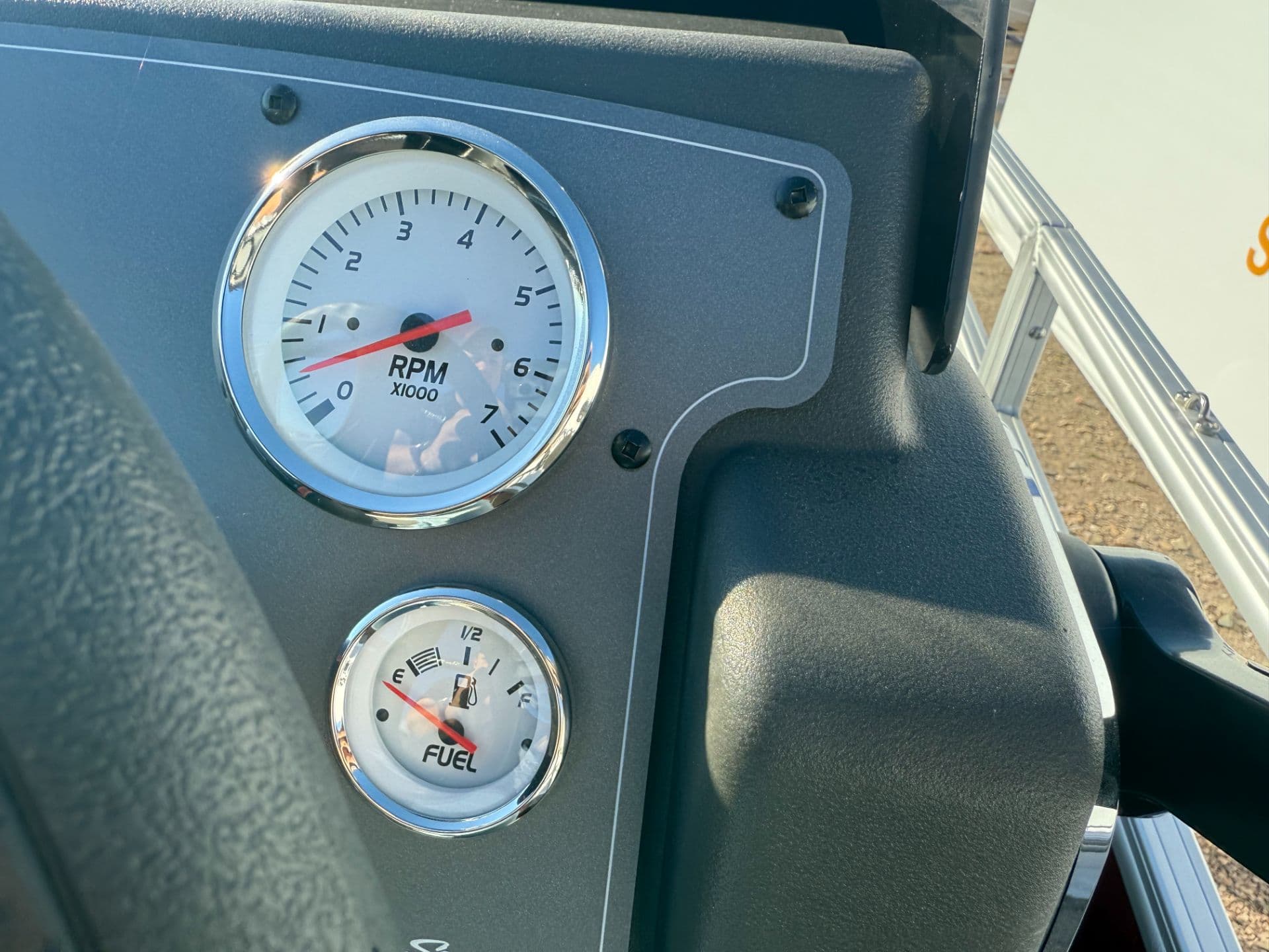 2026 Sun Tracker Bass Buggy 18 DLX - media 14