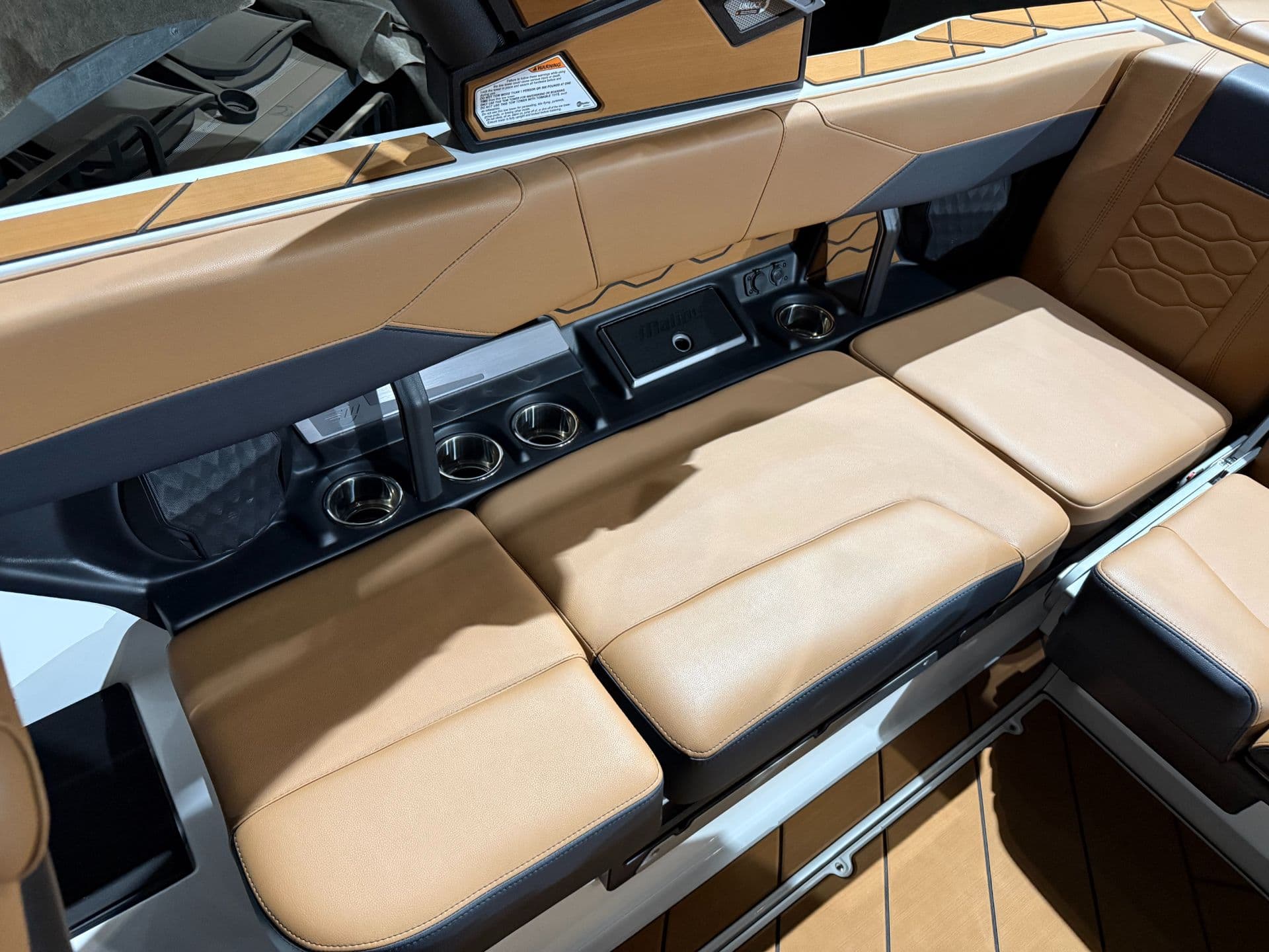 2026 Malibu Wakesetter 23 LSV - media 17