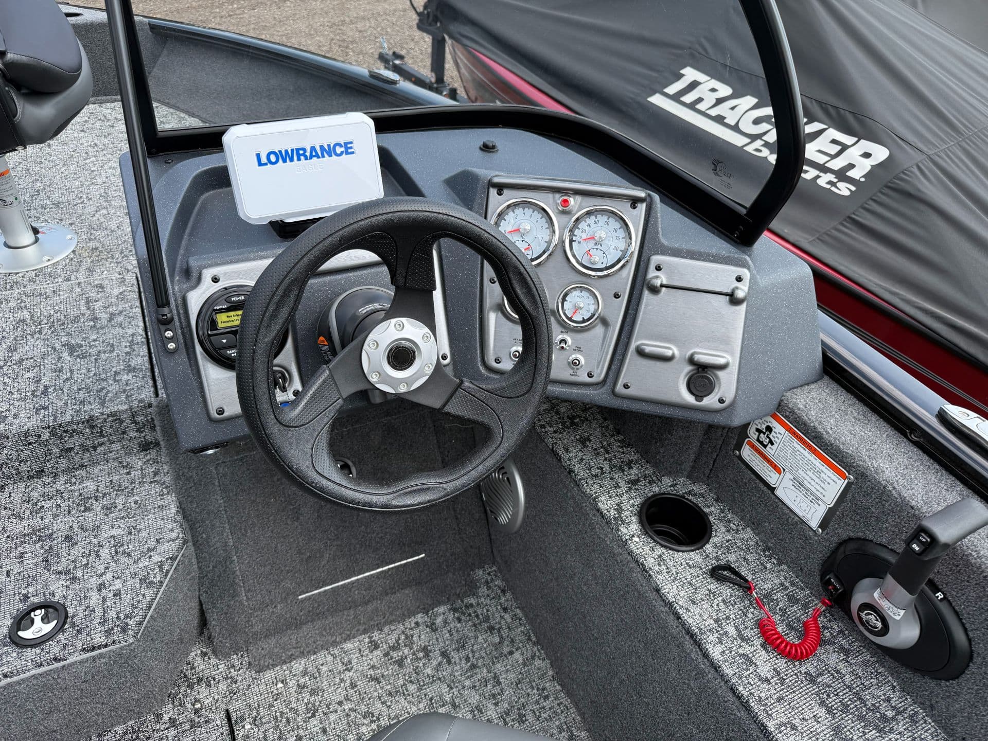 2026 Tracker Pro Guide V-175 WT - media 16