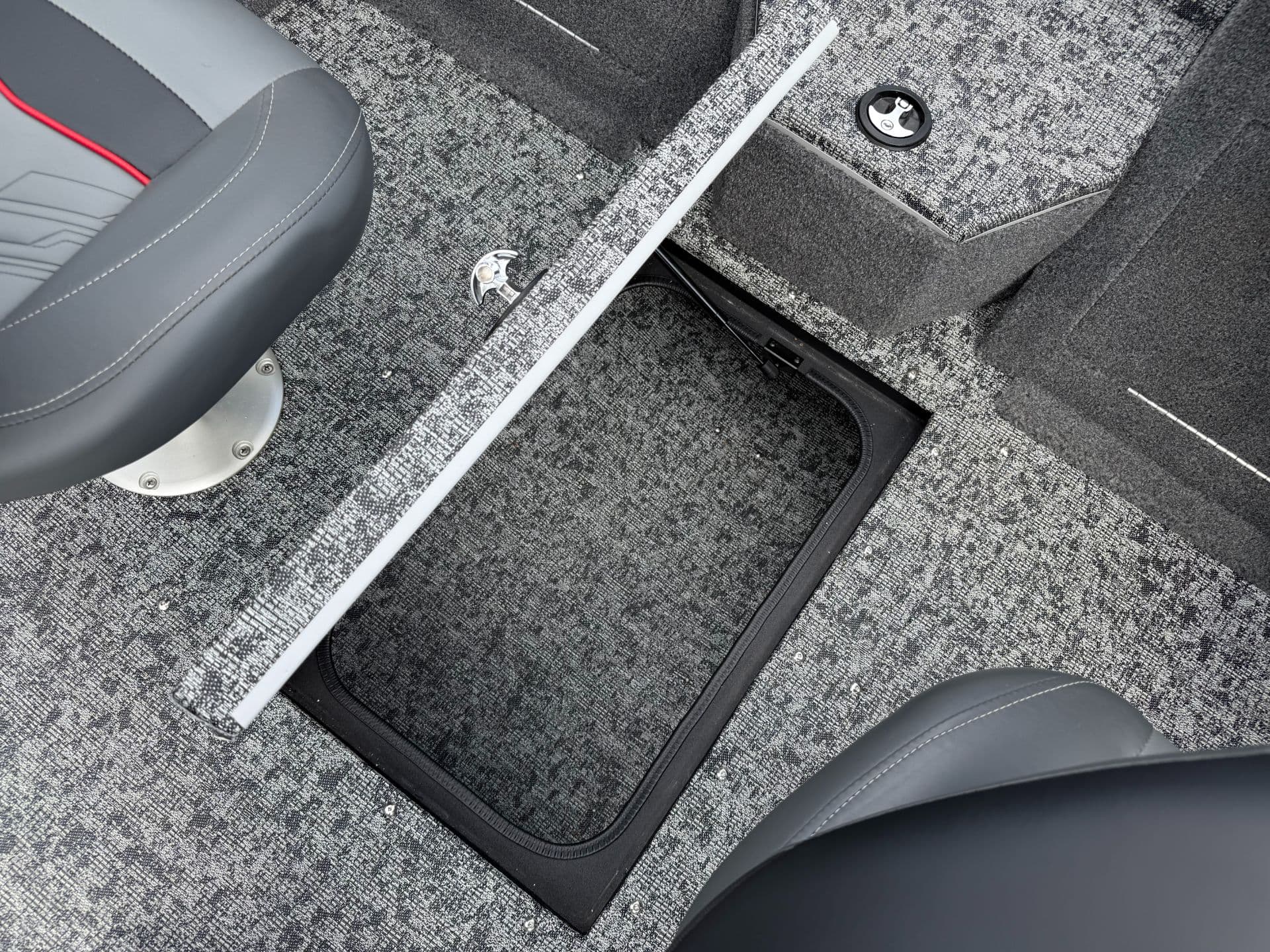 2026 Tracker Pro Guide V-175 WT - media 21