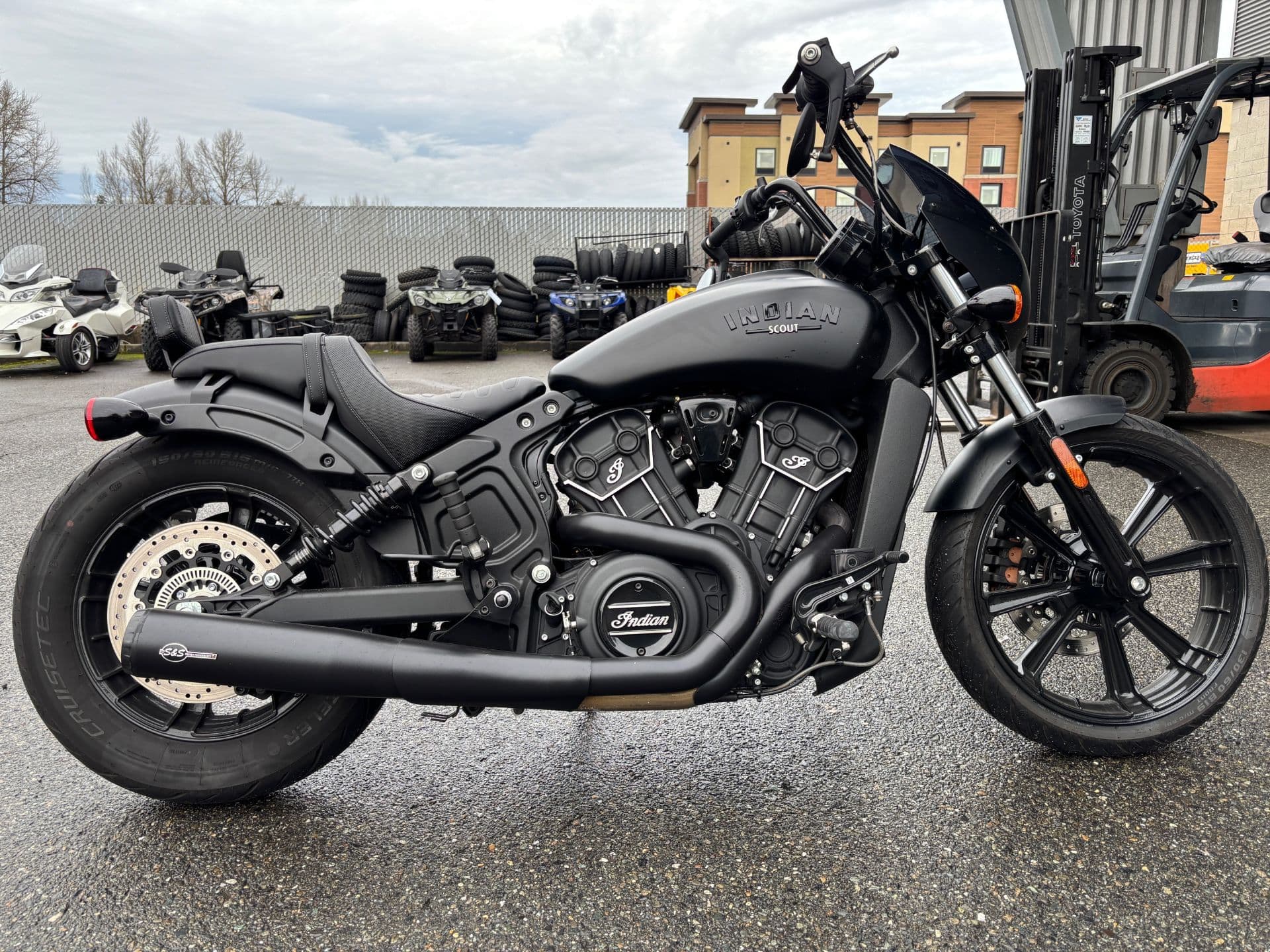 2023 Indian Motorcycle Scout® Rogue ABS