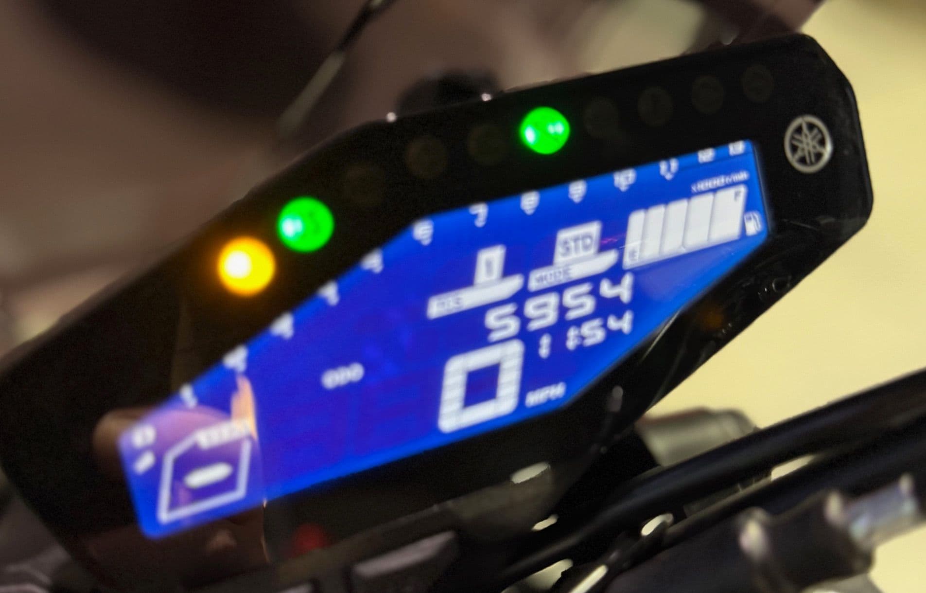 2019 Yamaha MT-09 - media 6