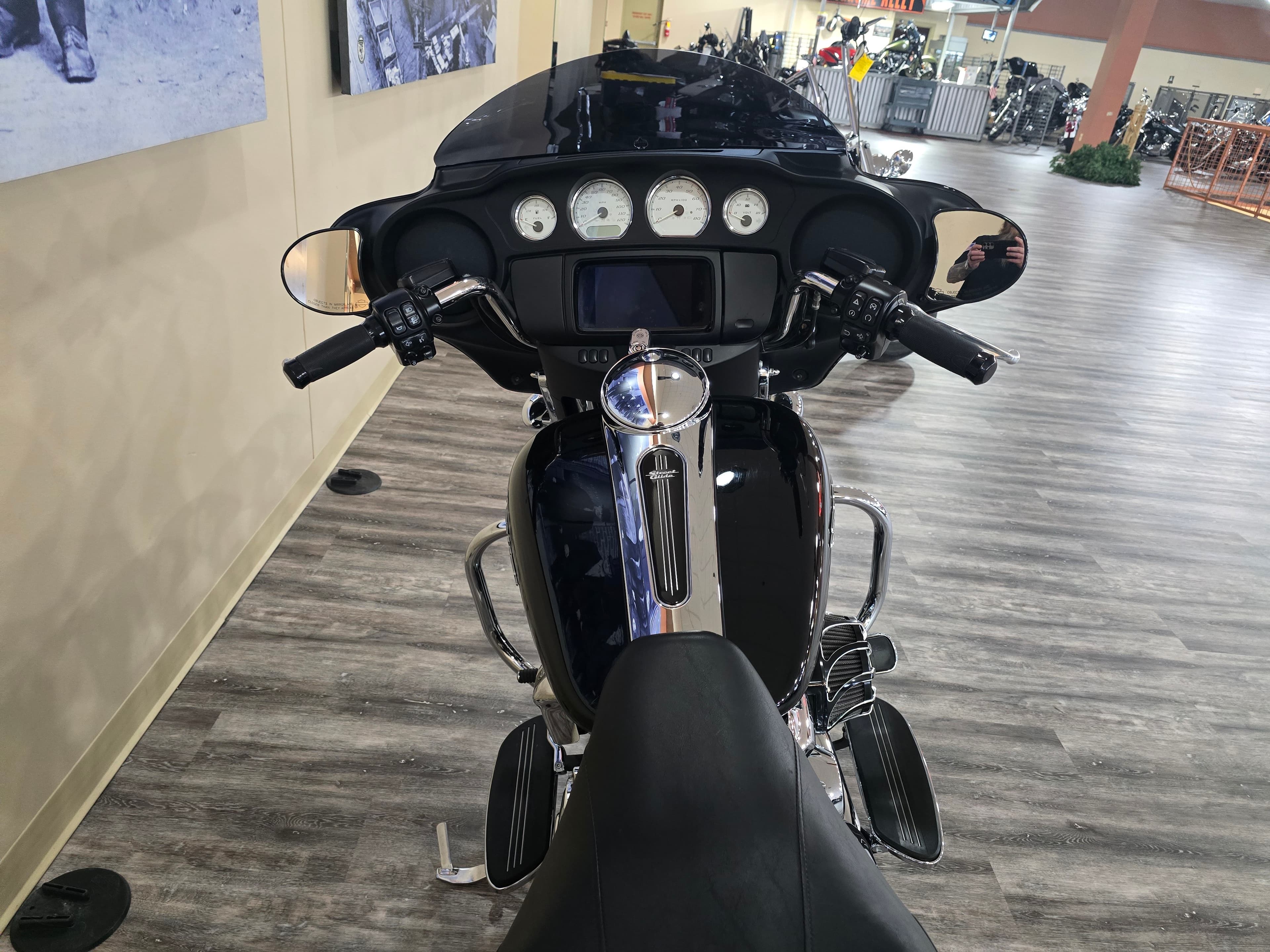 2020 Harley-Davidson Street Glide® - media 8