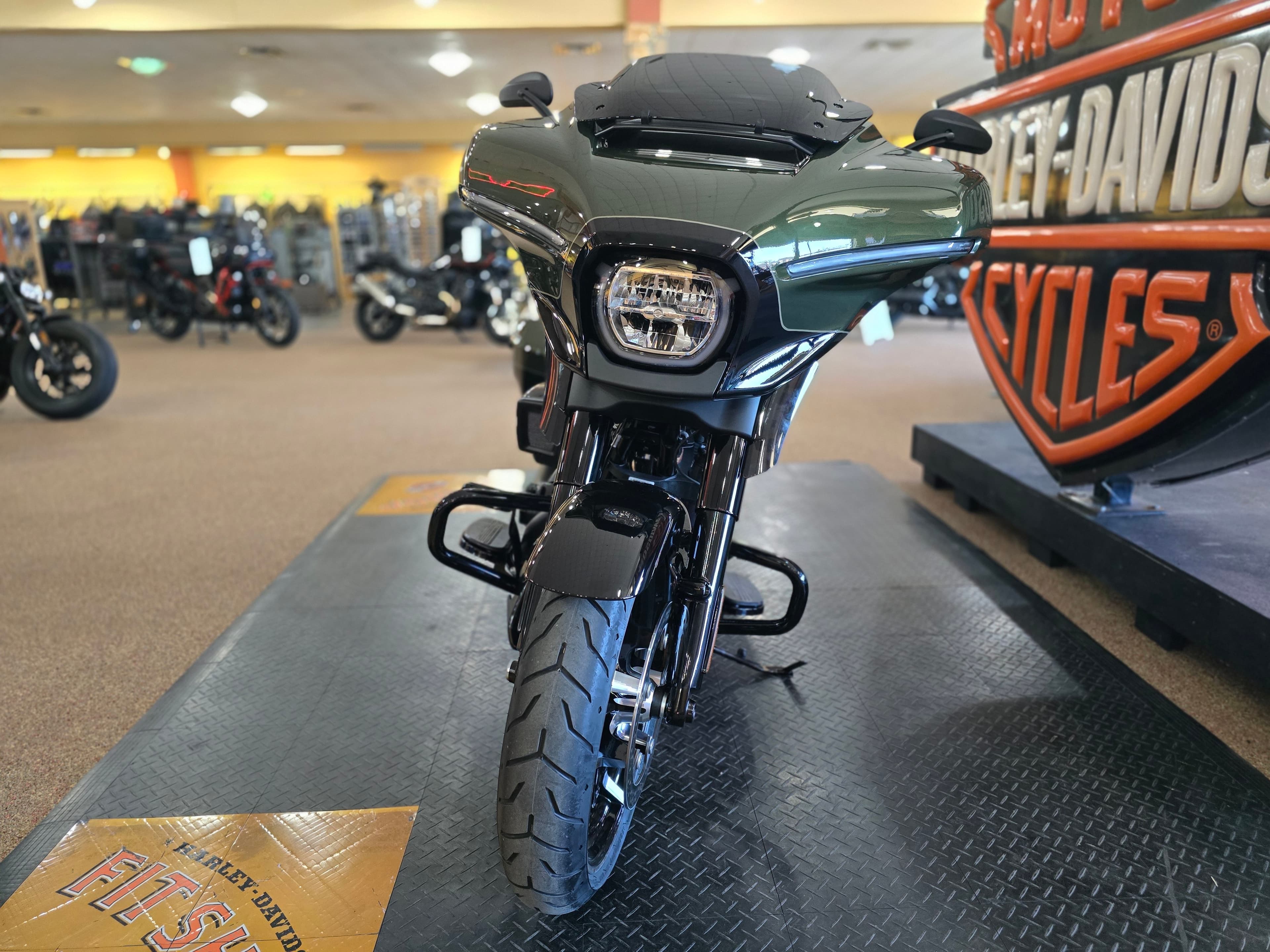 2026 Harley-Davidson Street Glide® - media 5