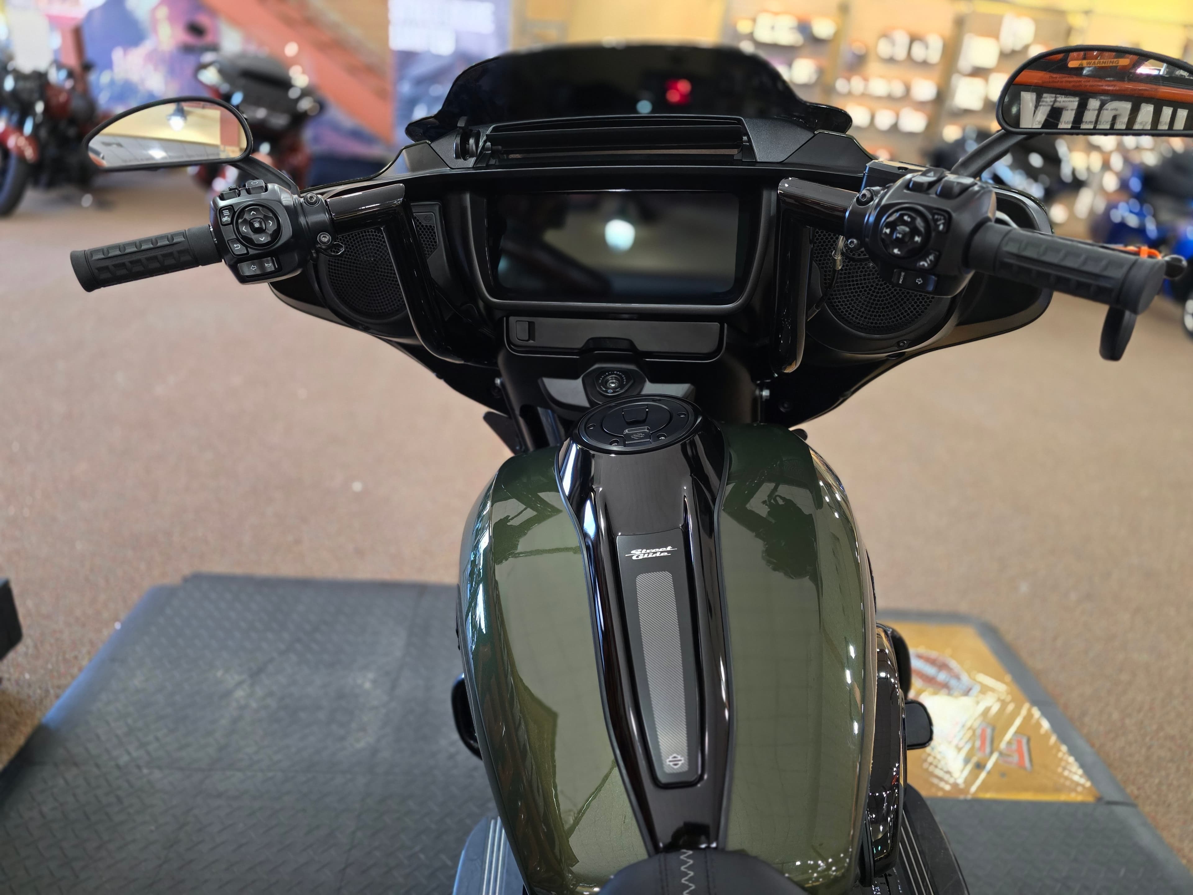 2026 Harley-Davidson Street Glide® - media 9