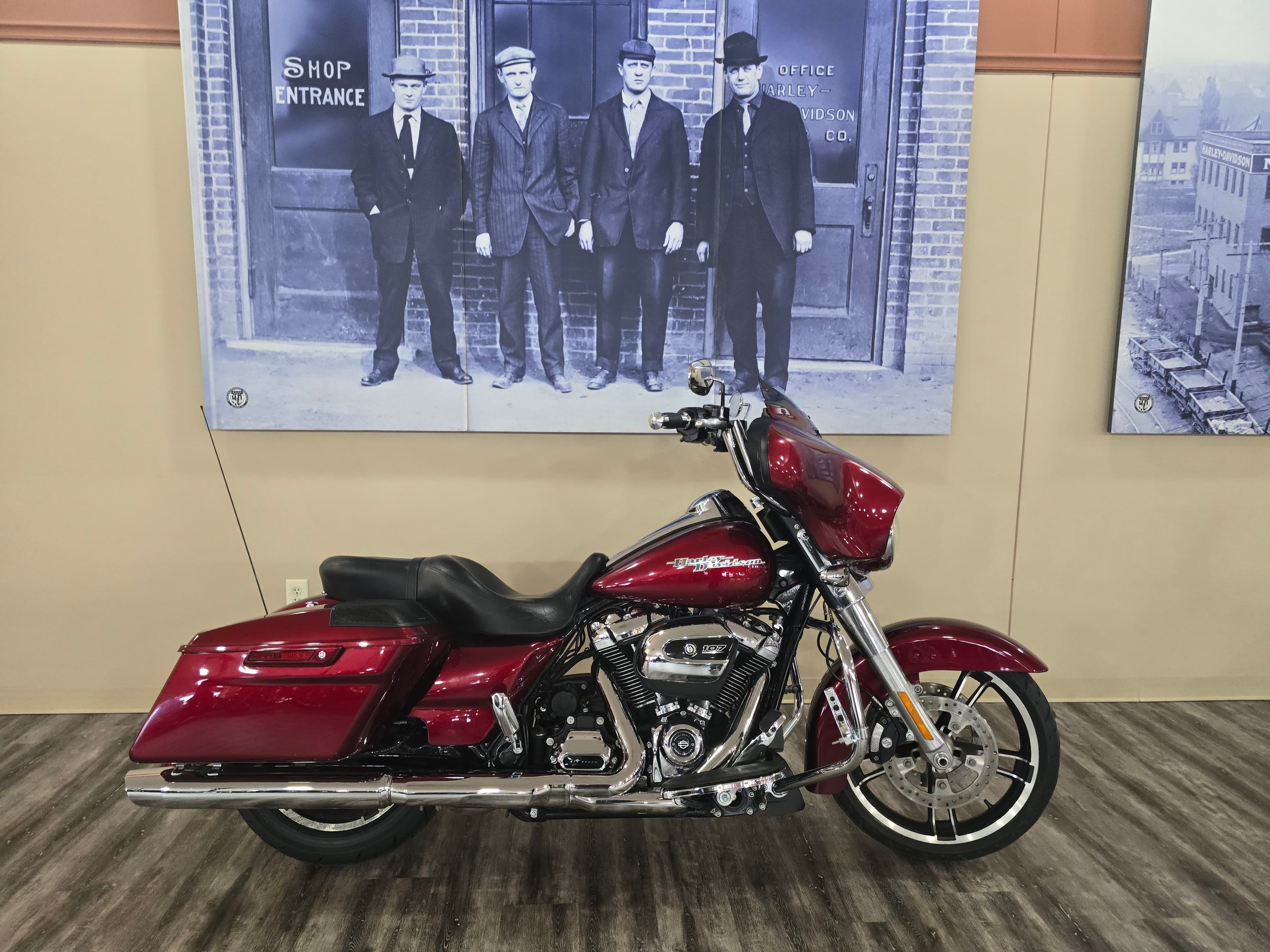 2017 Harley-Davidson Street Glide®