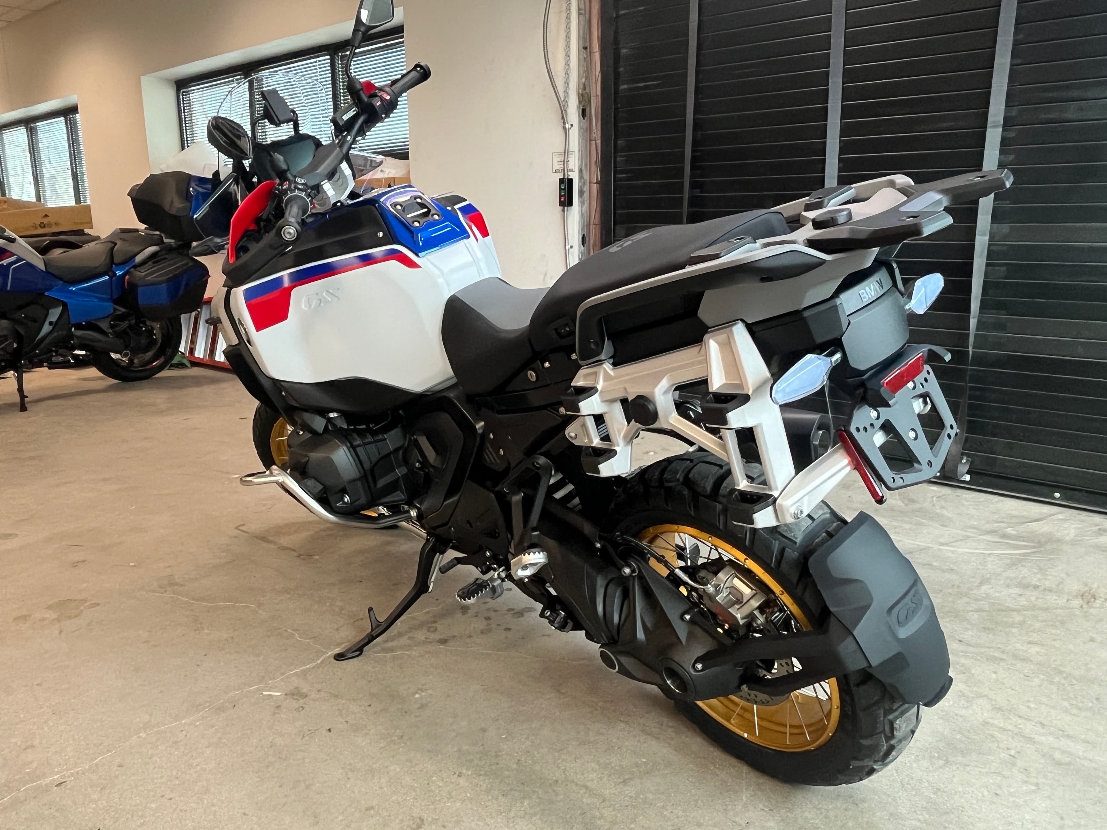 2026 BMW R 1300 GS Adventure - media 4
