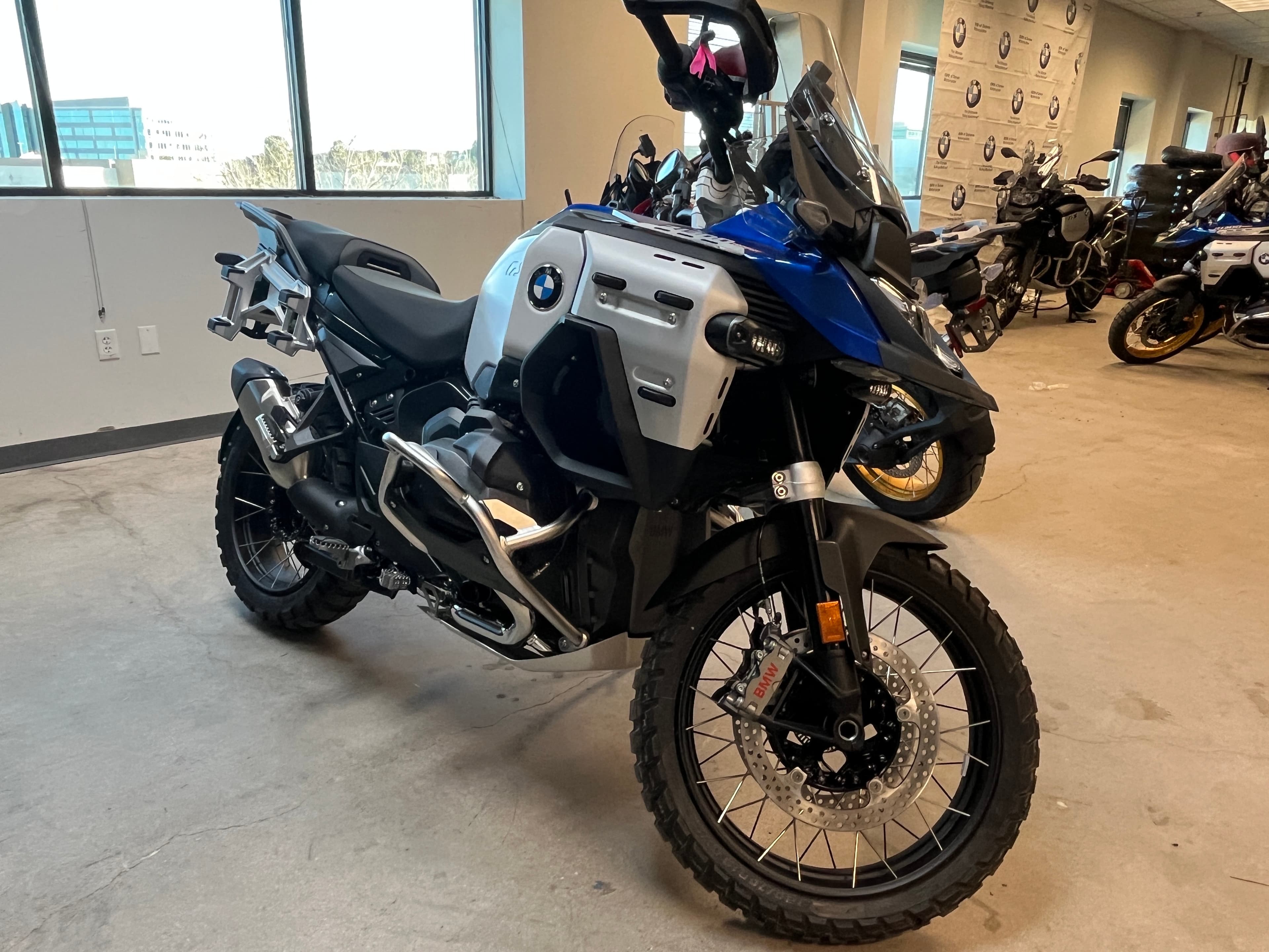 2026 BMW R 1300 GS Adventure - media 2