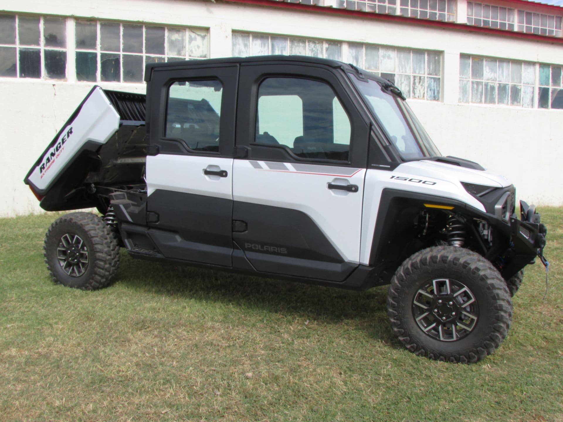 2025 Polaris Ranger Crew XD 1500 Northstar Edition Ultimate - media 3