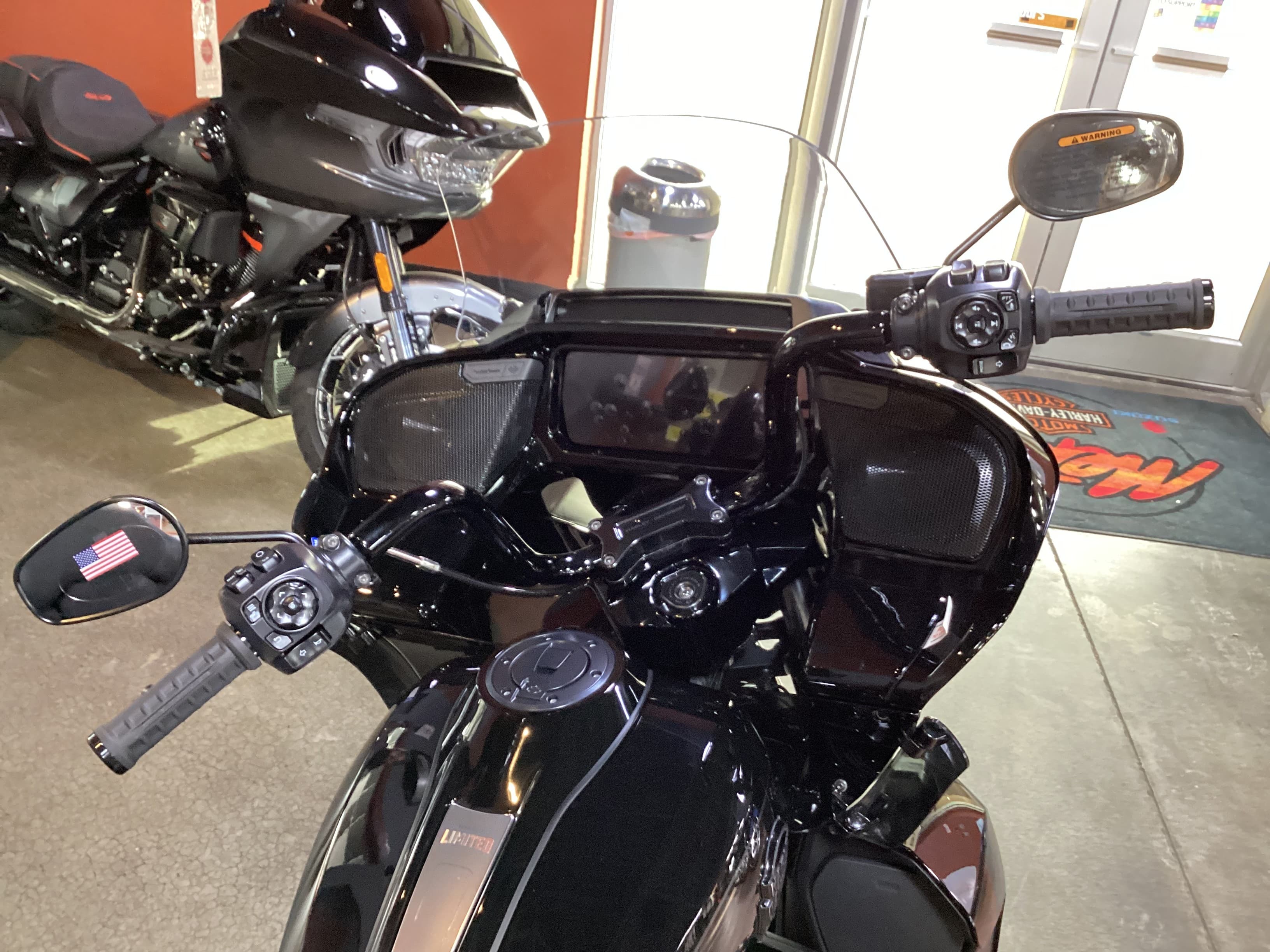 2026 Harley-Davidson Road Glide® Limited - media 6