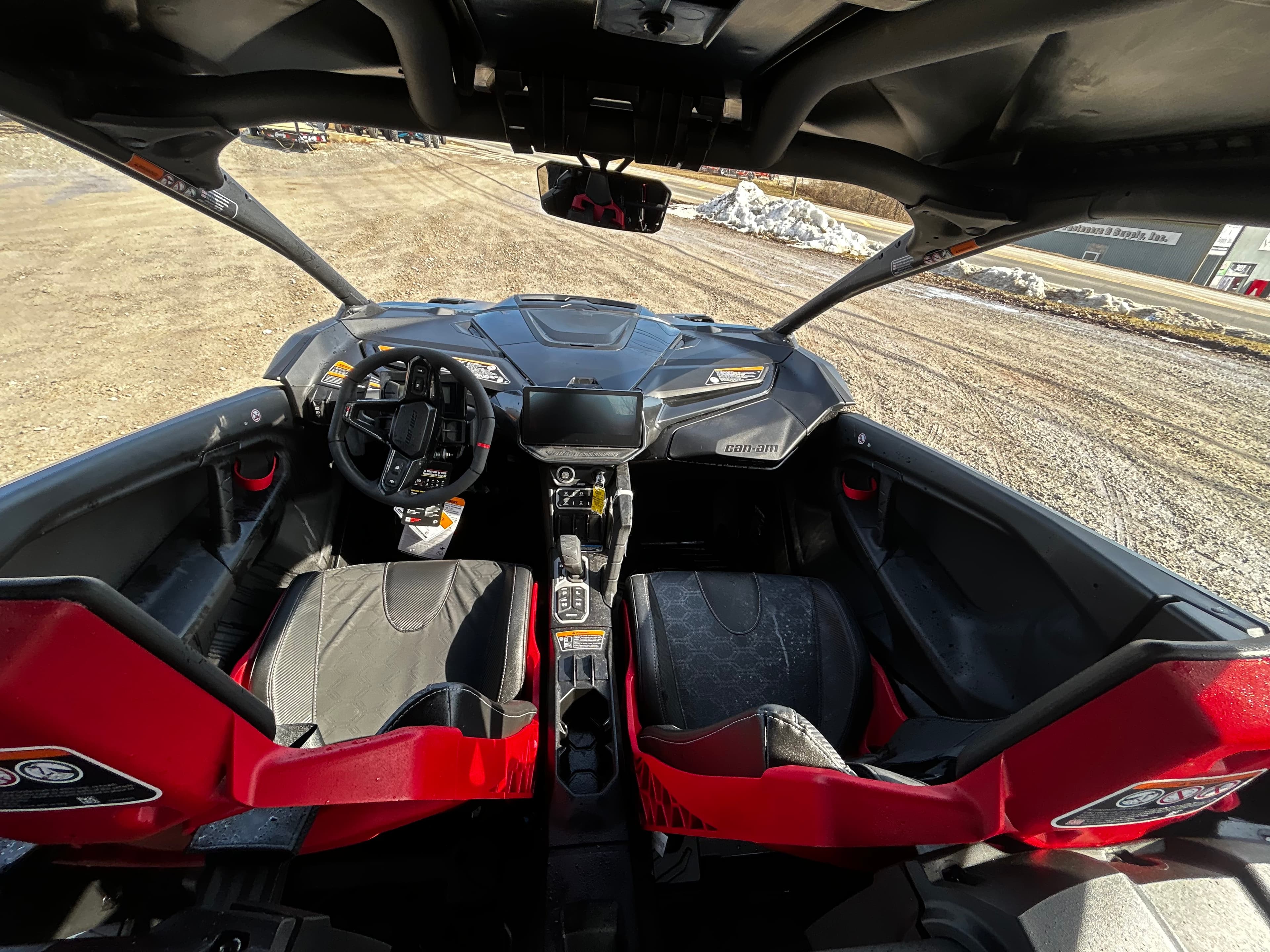 2026 Can-Am Maverick R MAX X RS with Smart-Shox - media 9