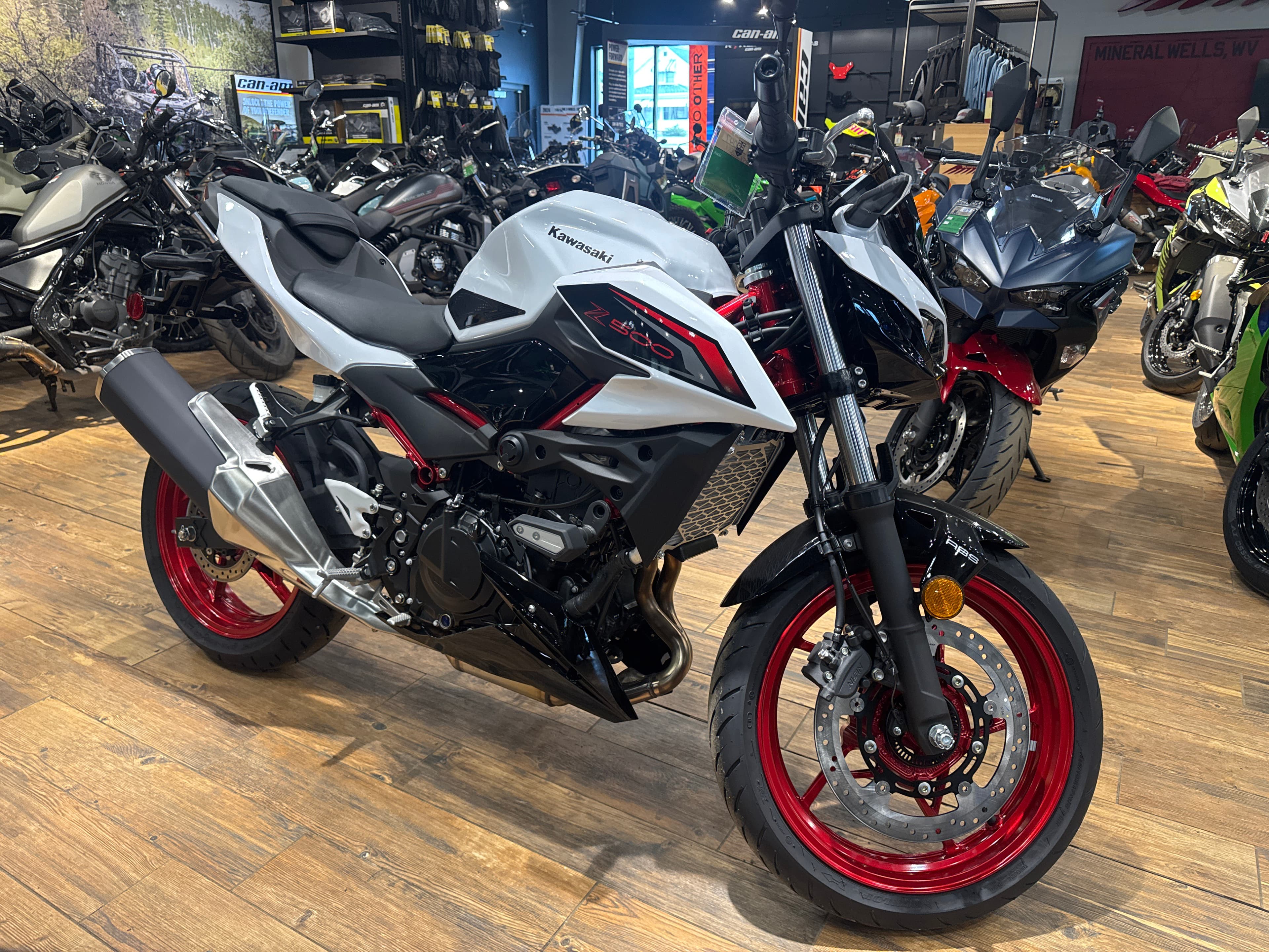 2026 Kawasaki Z500 SE ABS