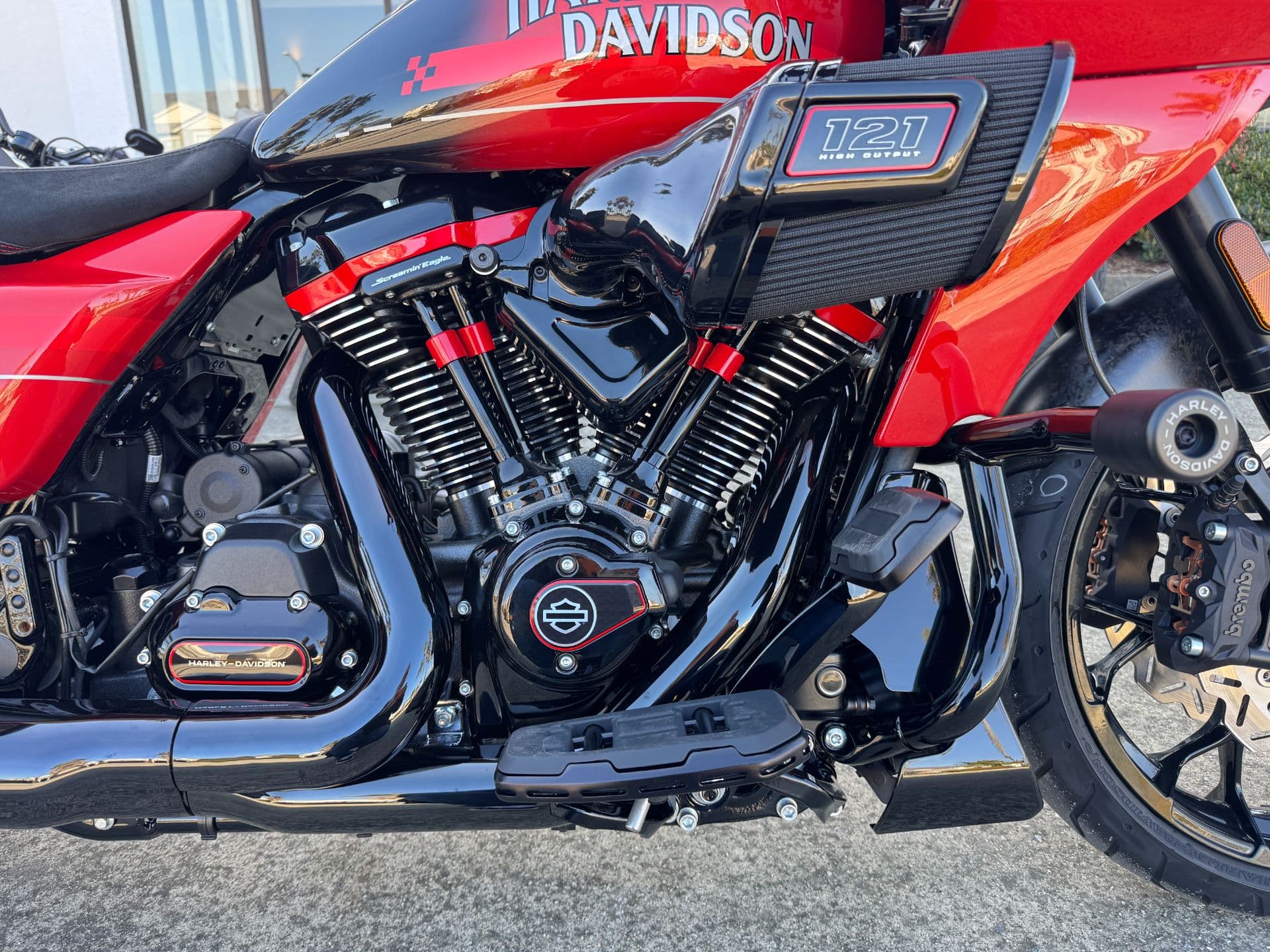 2026 Harley-Davidson CVO™ Road Glide® ST - media 3