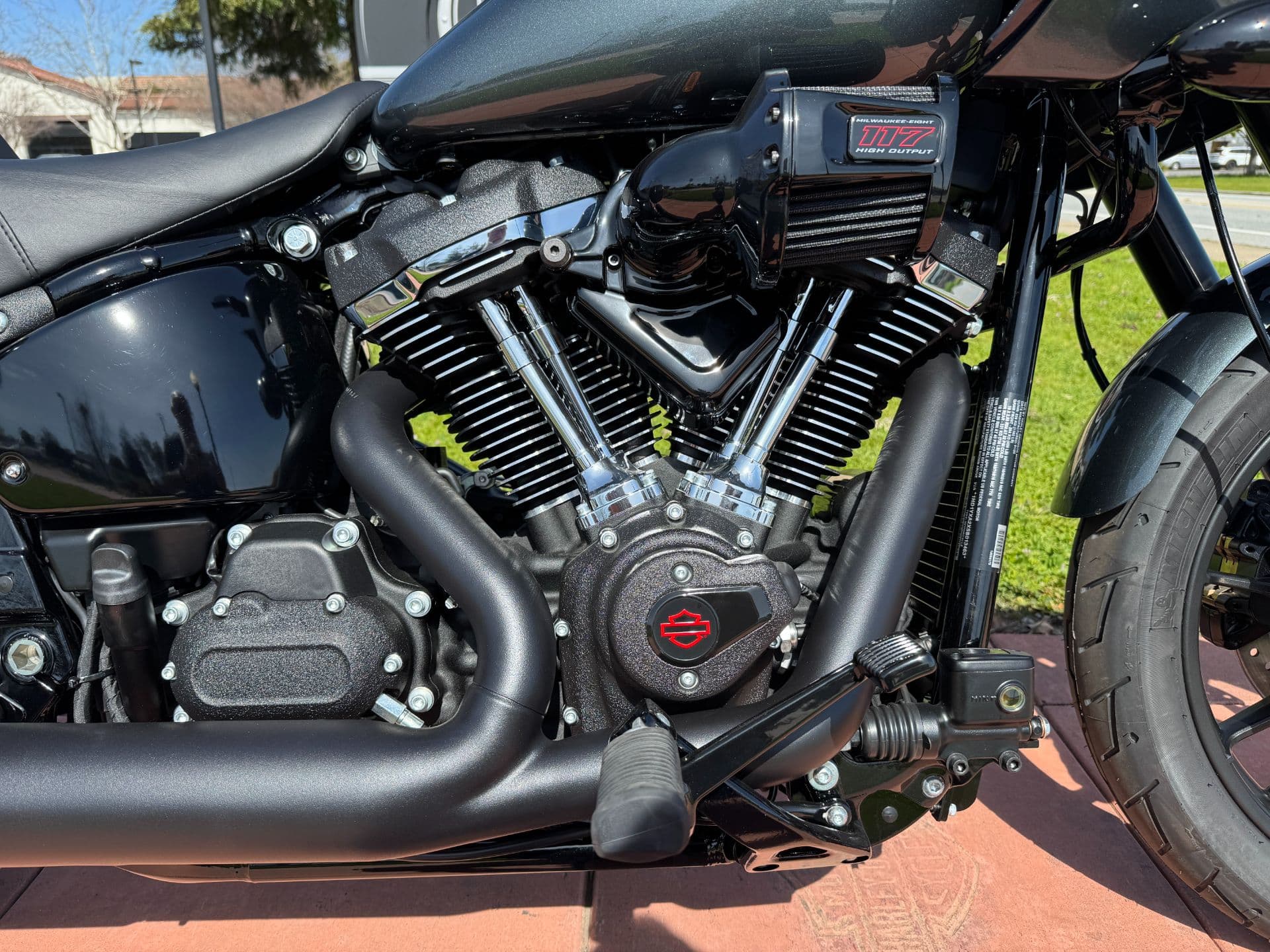 2025 Harley-Davidson Low Rider ST - media 3