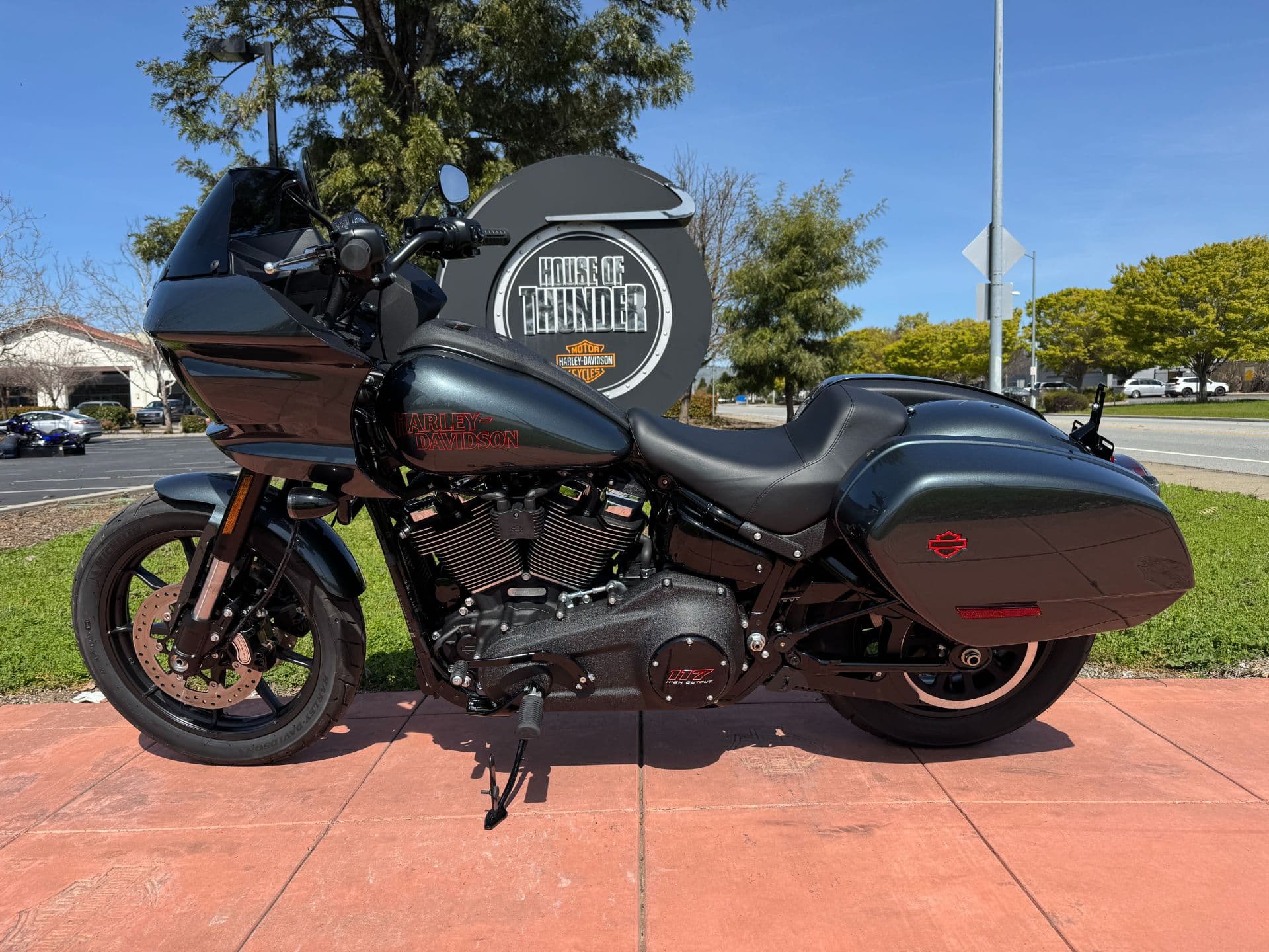 2025 Harley-Davidson Low Rider ST - media 10