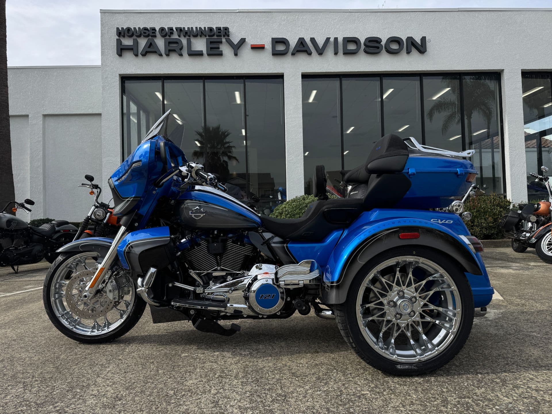2026 Harley-Davidson CVO™ Street Glide® 3 Limited - media 10