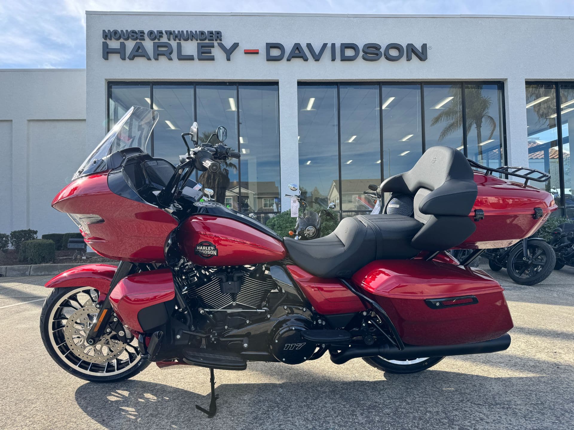 2026 Harley-Davidson Road Glide® Limited - media 10