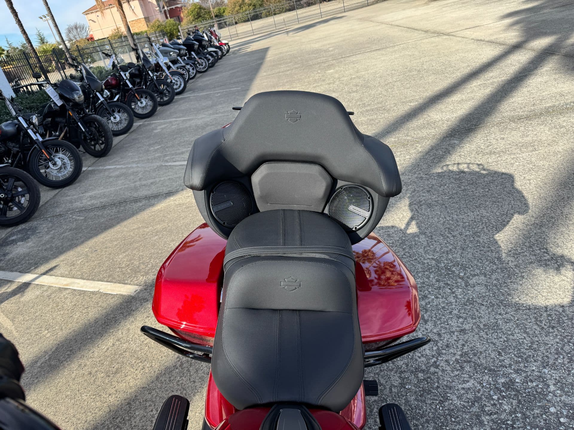 2026 Harley-Davidson Road Glide® Limited - media 16