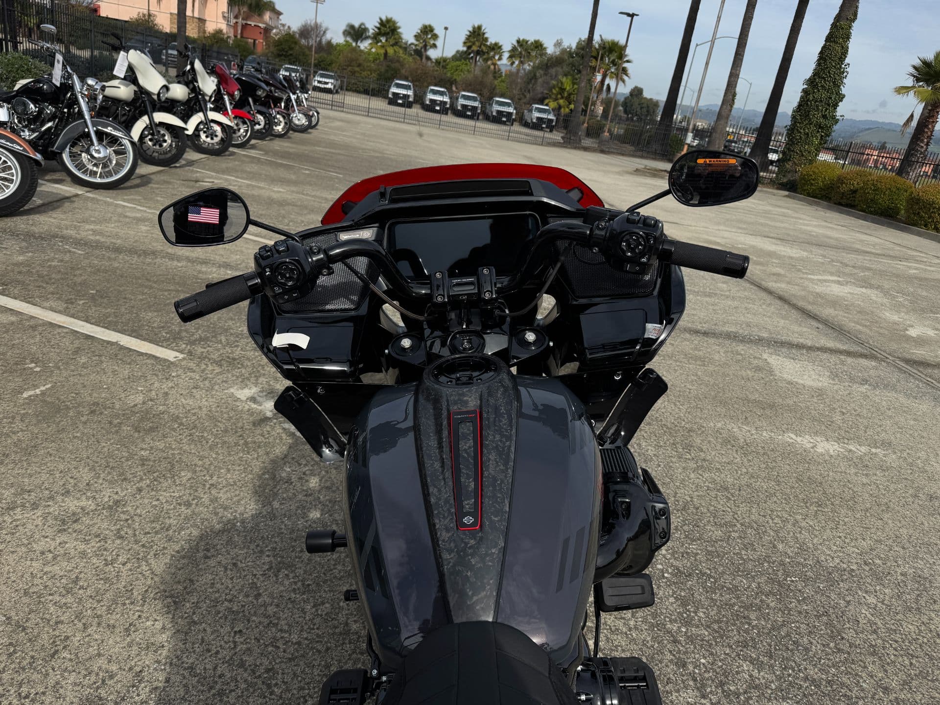 2026 Harley-Davidson CVO™ Road Glide® ST - media 4