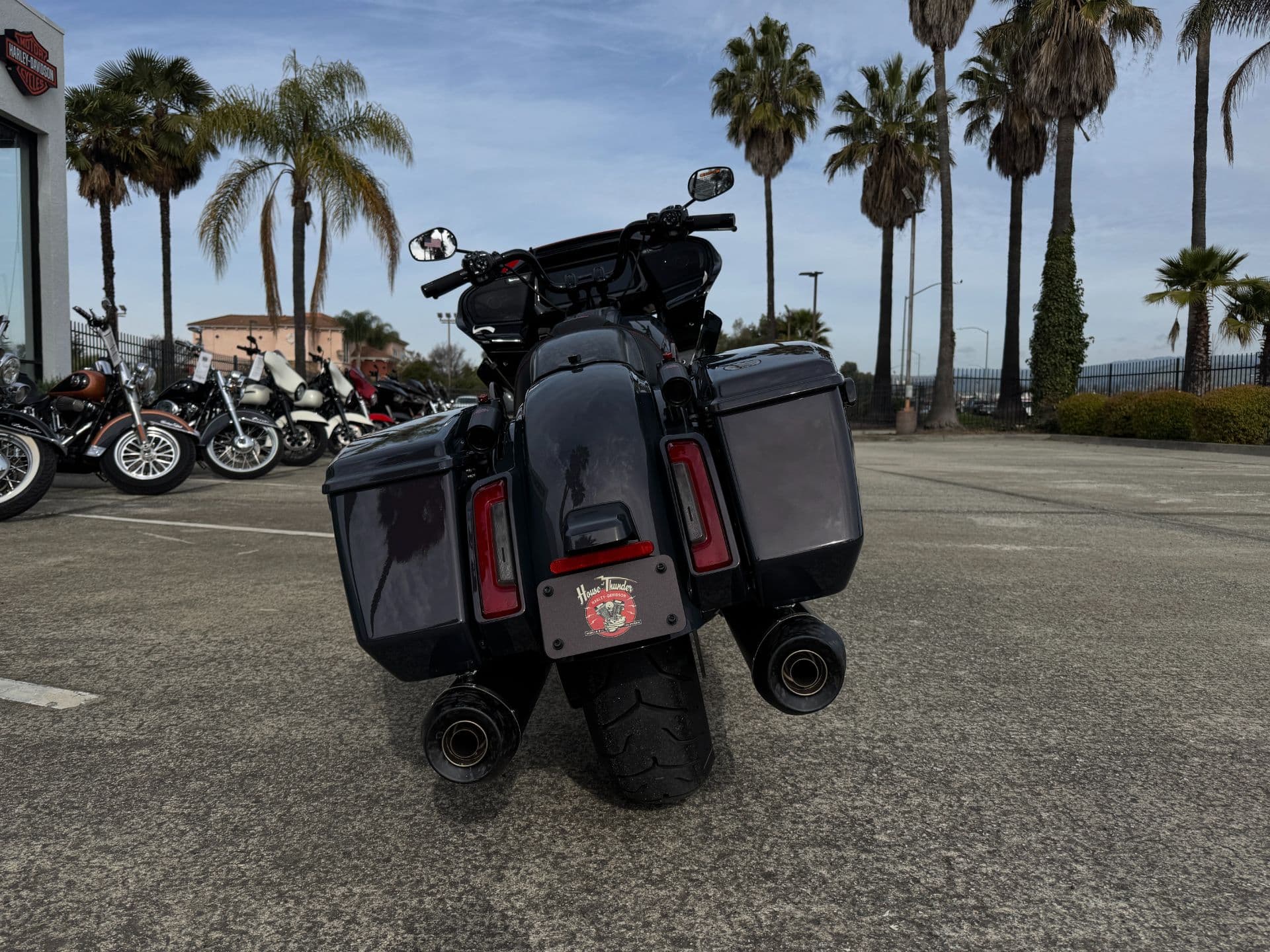 2026 Harley-Davidson CVO™ Road Glide® ST - media 7